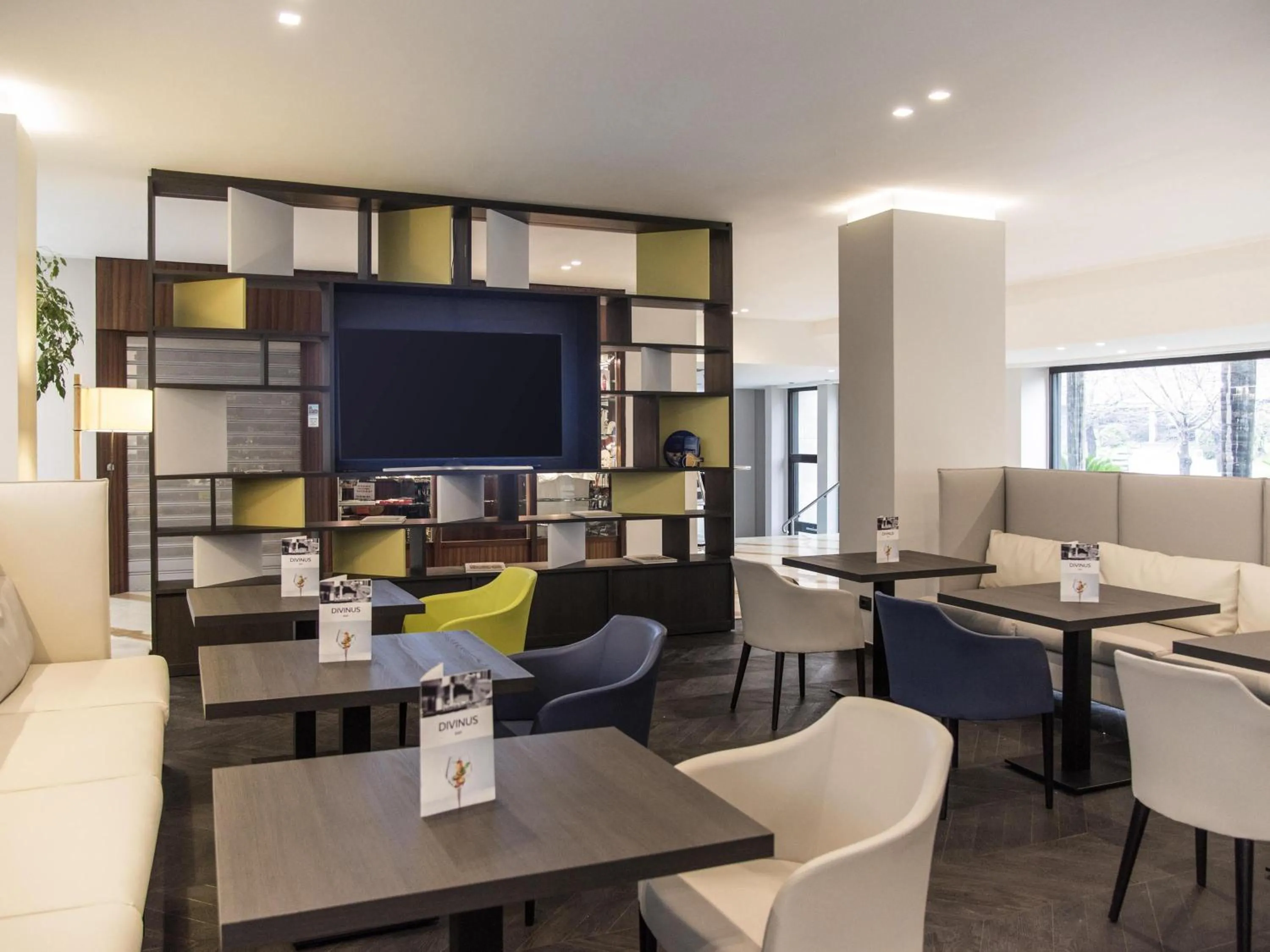 Property building in Mercure Roma West