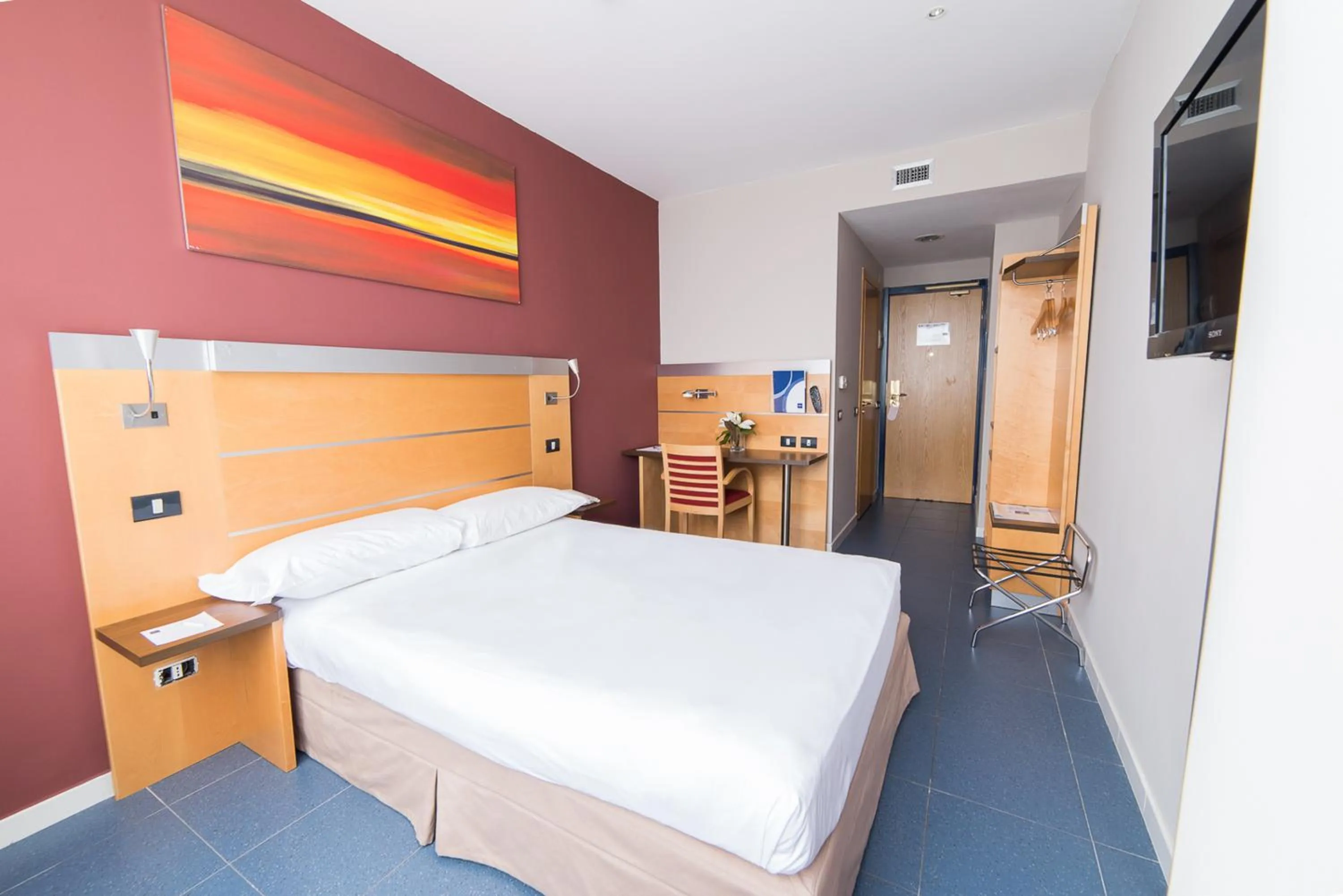 Bedroom, Bed in Sotel Nomentana Roma