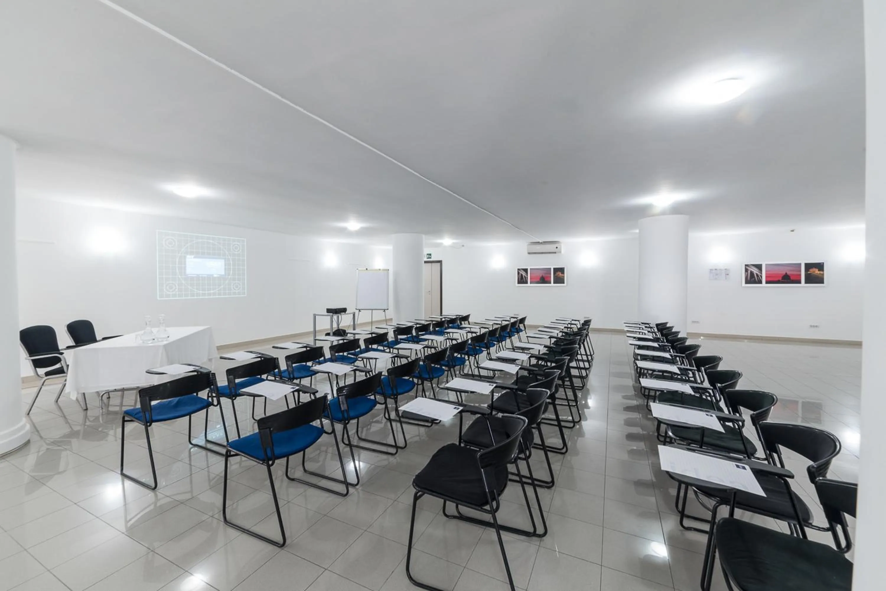 Meeting/conference room in Sotel Nomentana Roma