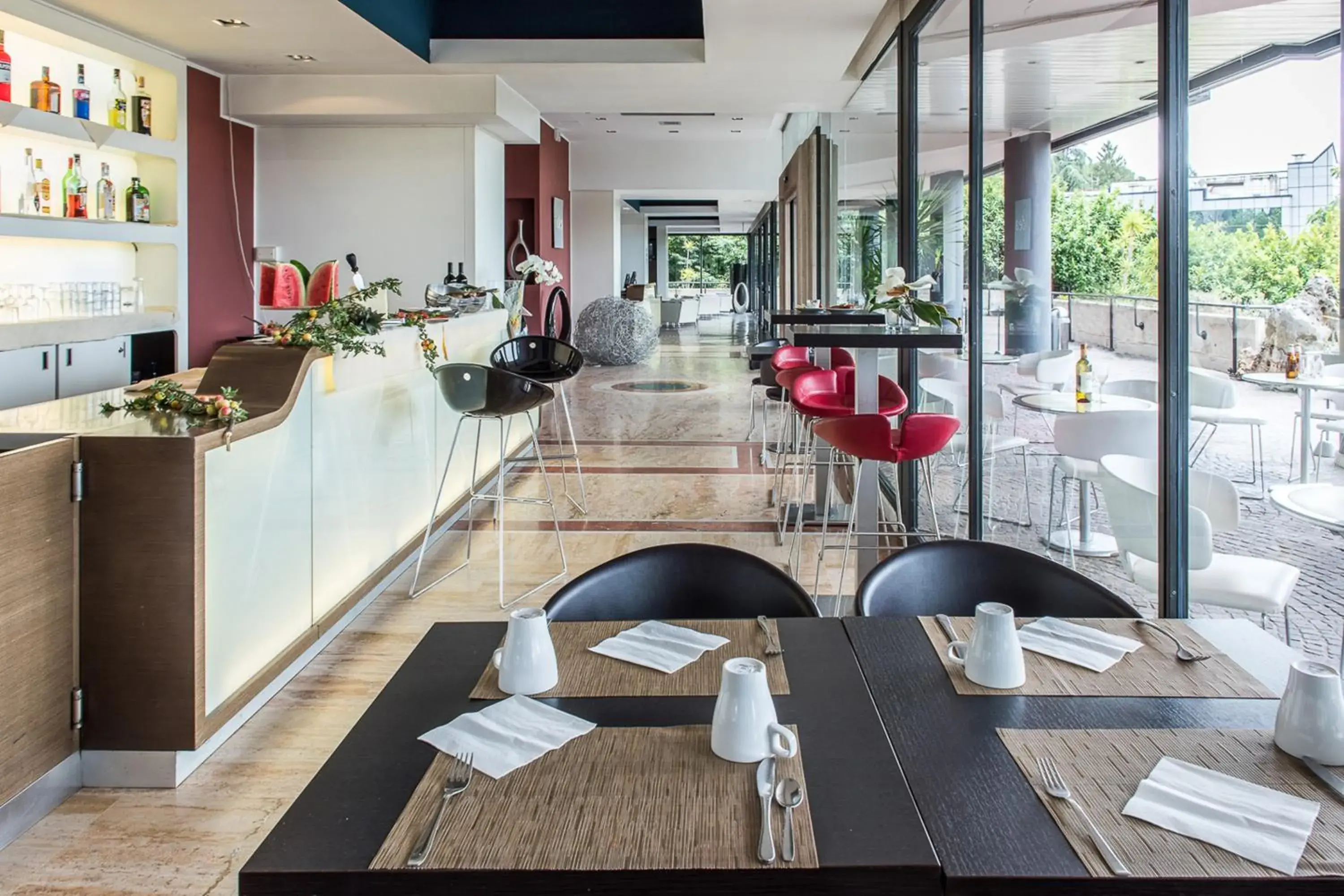 Restaurant/places to eat in Sotel Nomentana Roma Restaurant/places to eat in Sotel Nomentana Roma