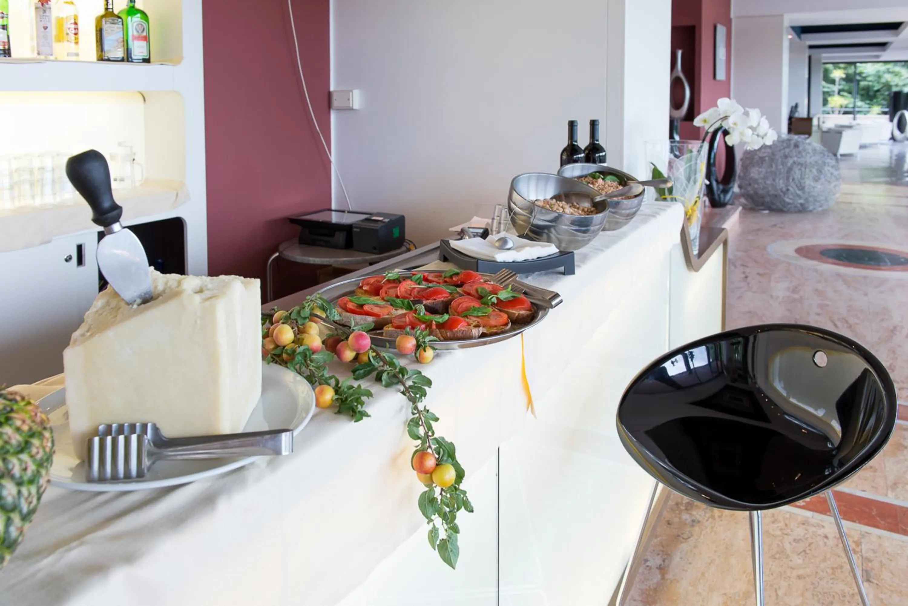 Restaurant/places to eat in Sotel Nomentana Roma