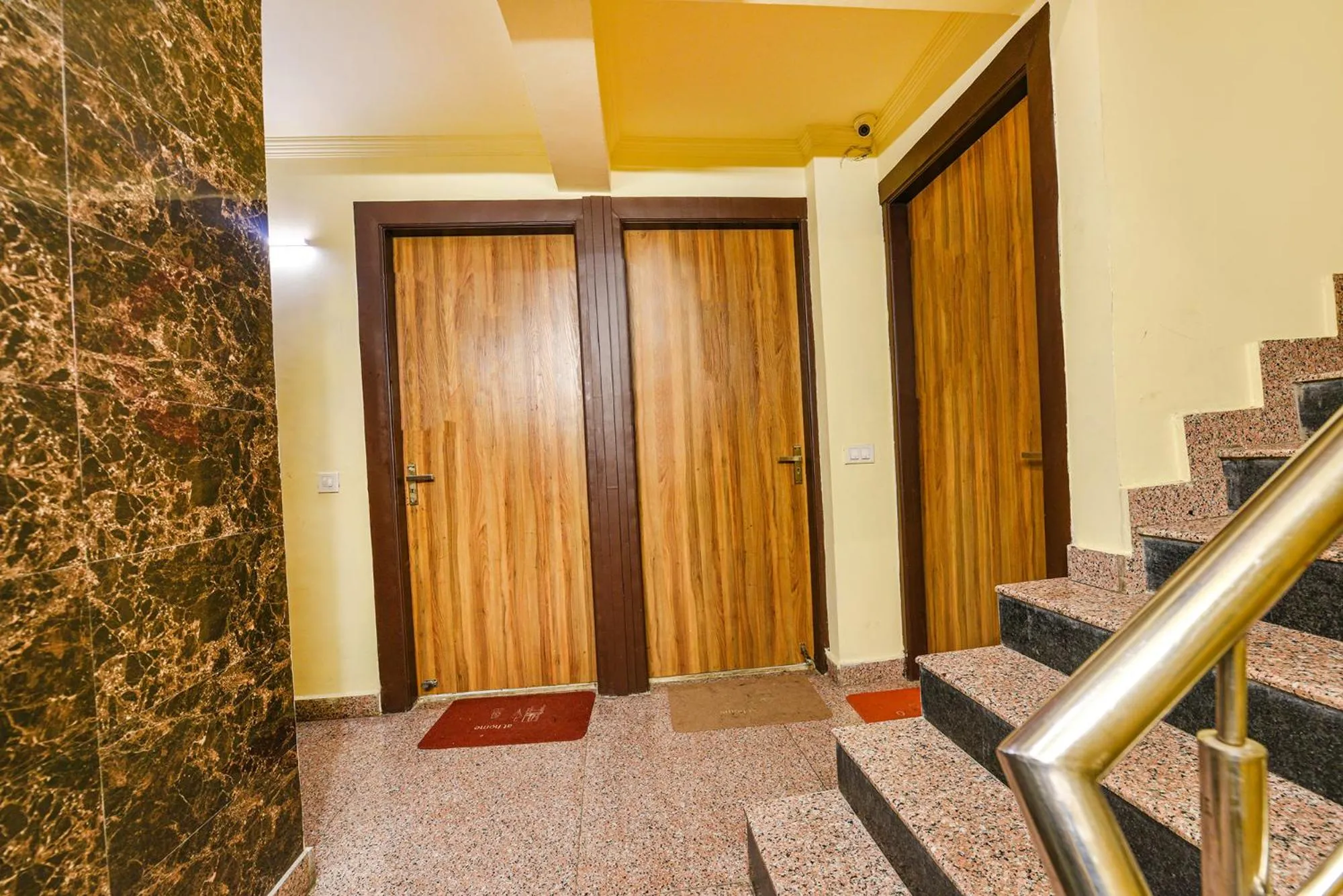 Lobby or reception in FabHotel Ishtara Auberge - Nr Yashobhoomi Convention Centre