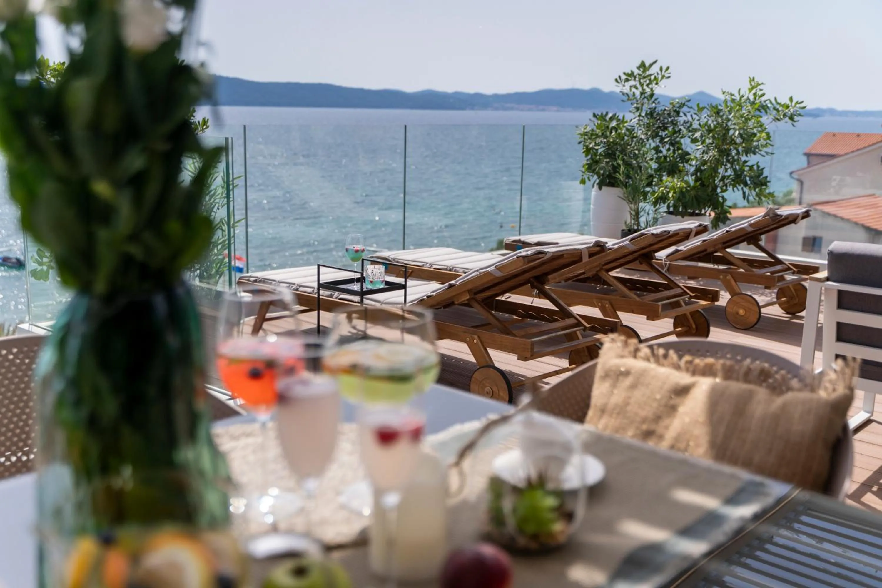 Food and drinks in DʻArt Villa