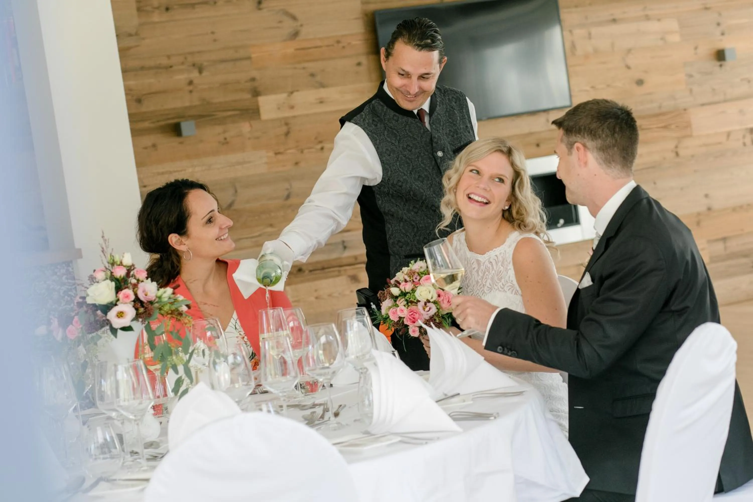 People in R&R Residenzen HOTEL