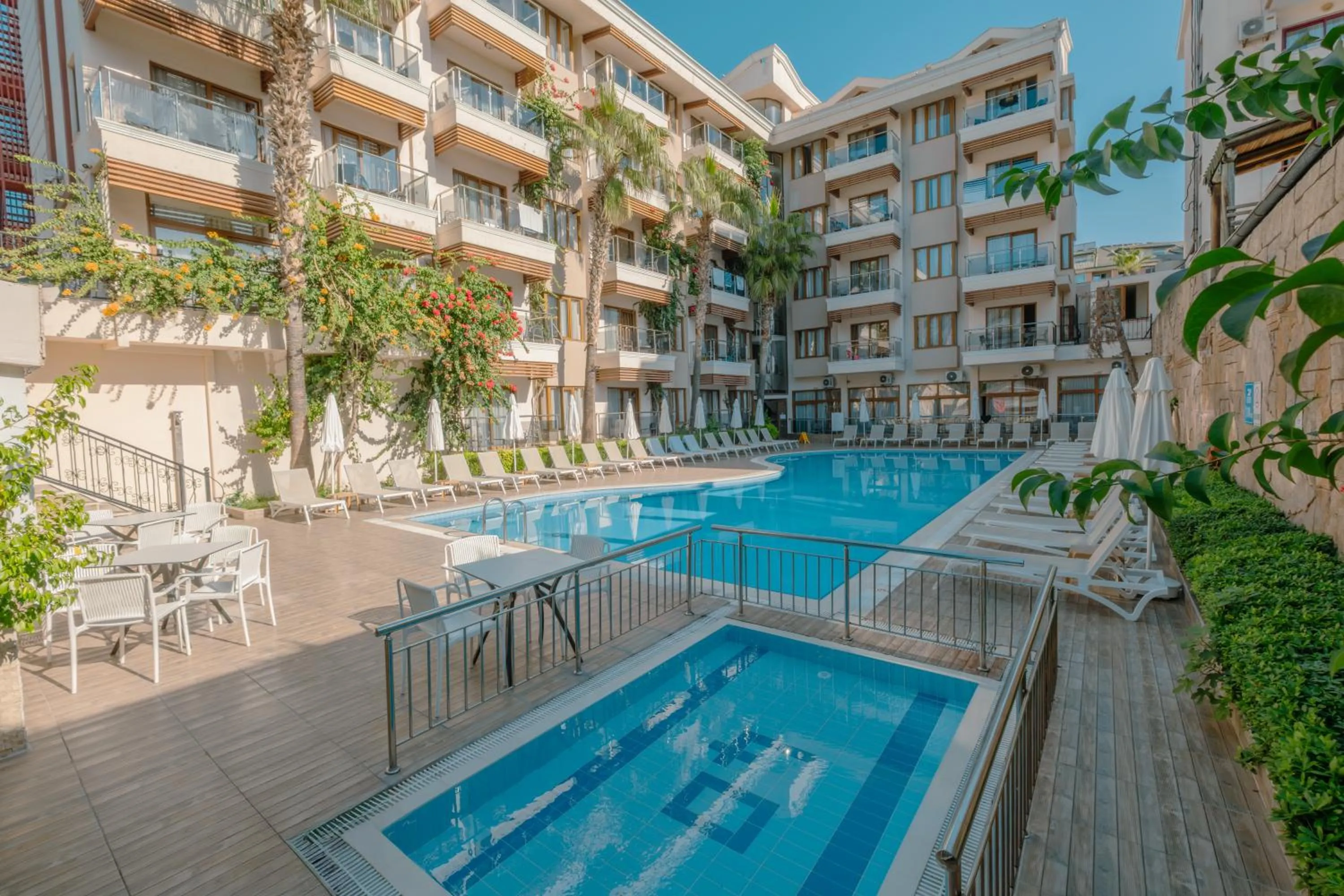 Balcony/Terrace in Sun Beach Park Hotel