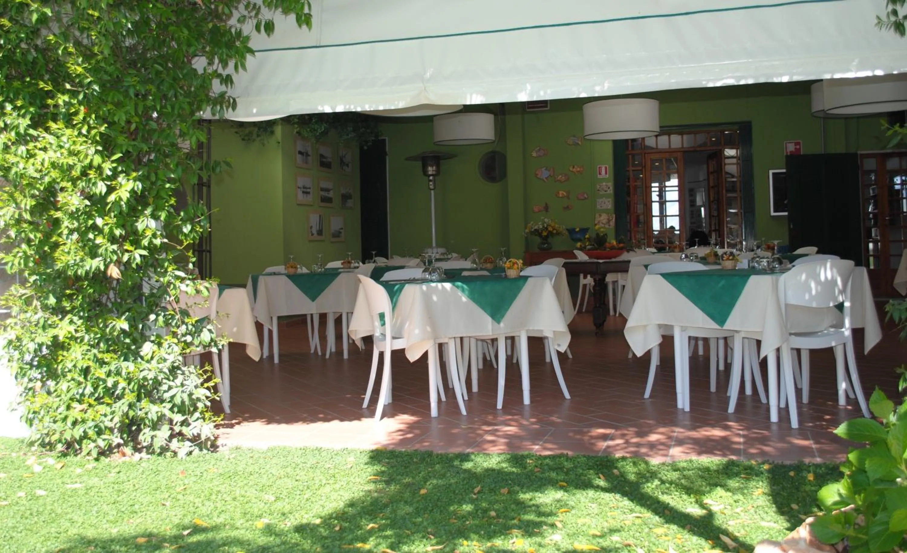 Restaurant/places to eat in Hotel Sette Archi