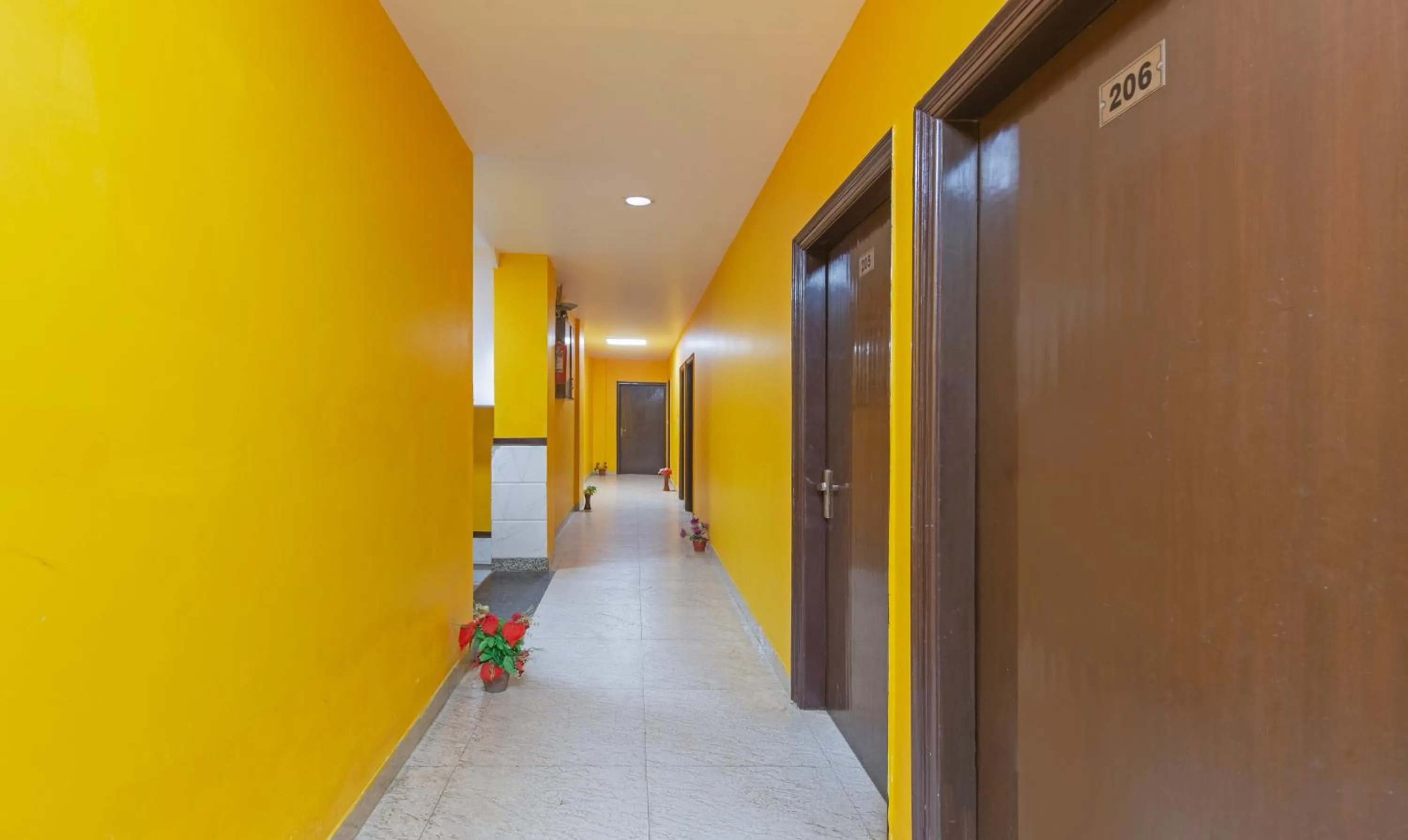 Lobby or reception in Treebo Green View, Noida