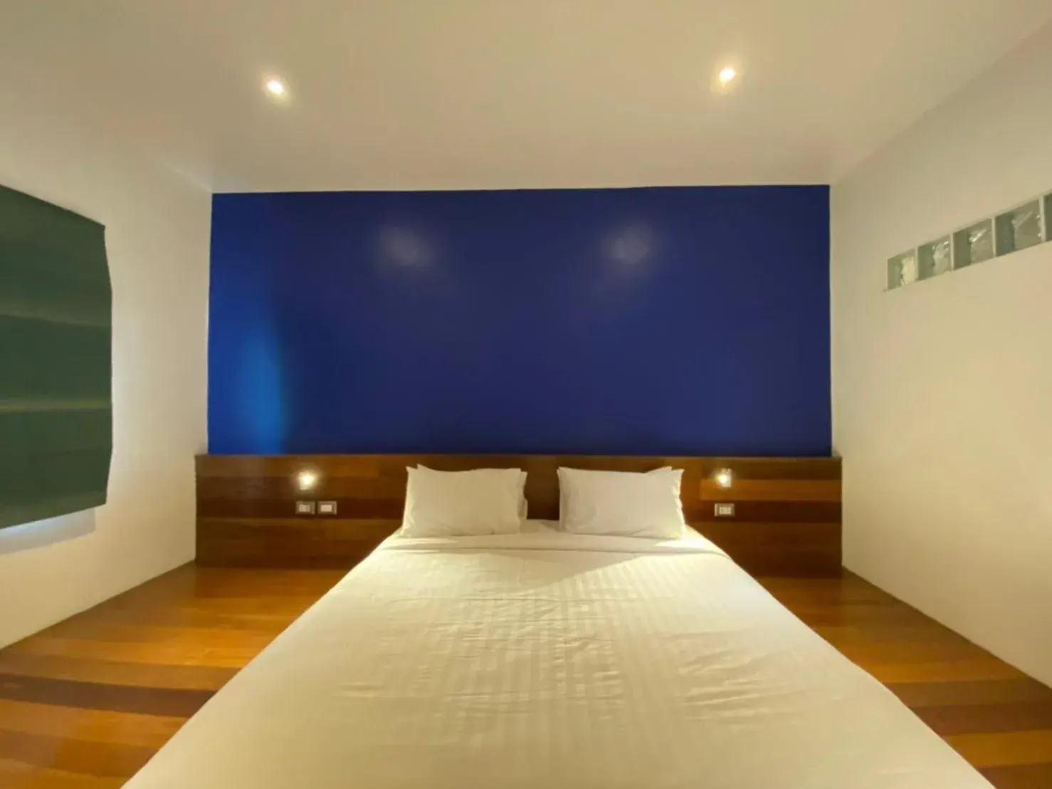 Bed in TATATA Koh Tao Bed in TATATA Koh Tao