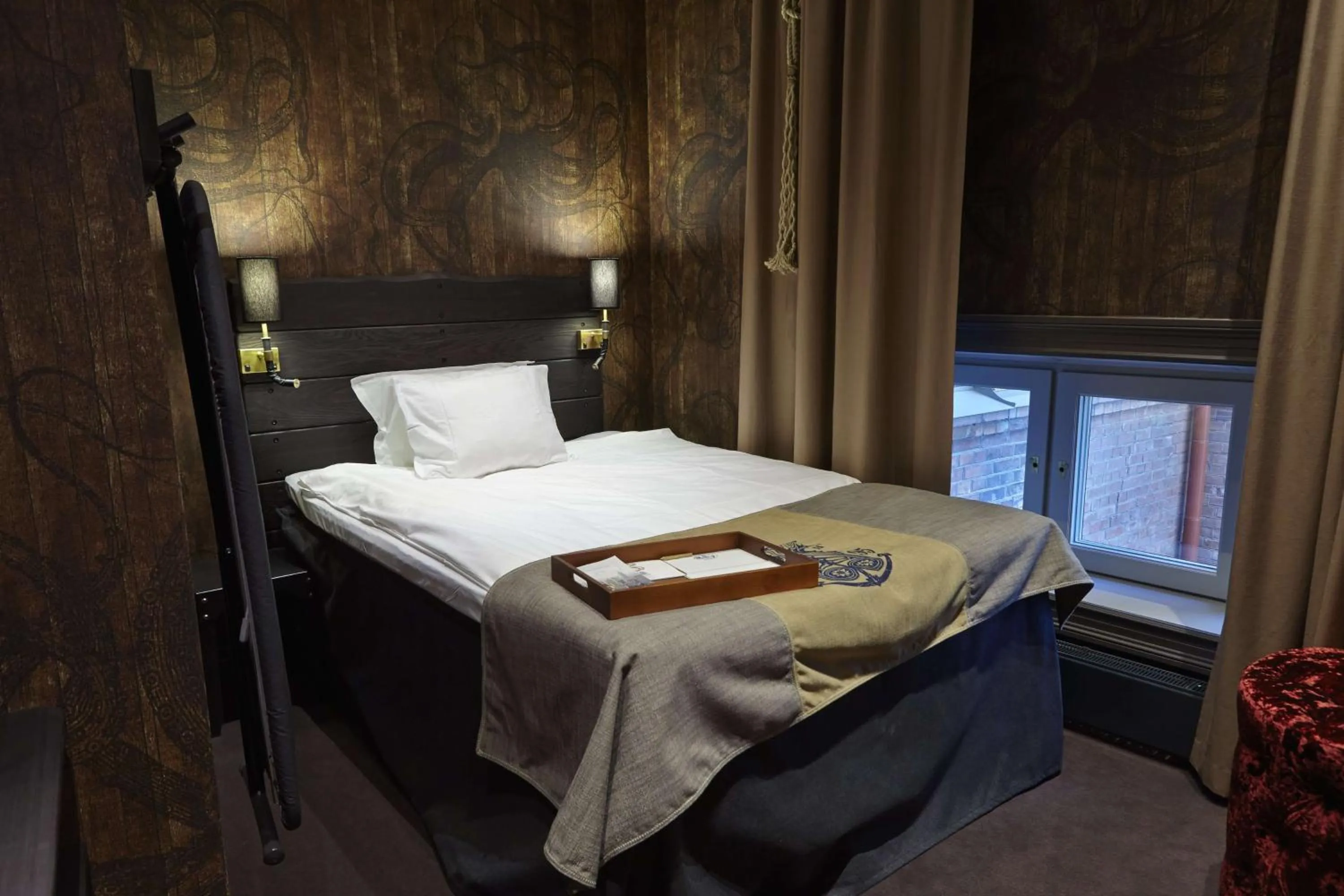 Photo of the whole room, Bed in Stora Hotellet; BW Premier Collection