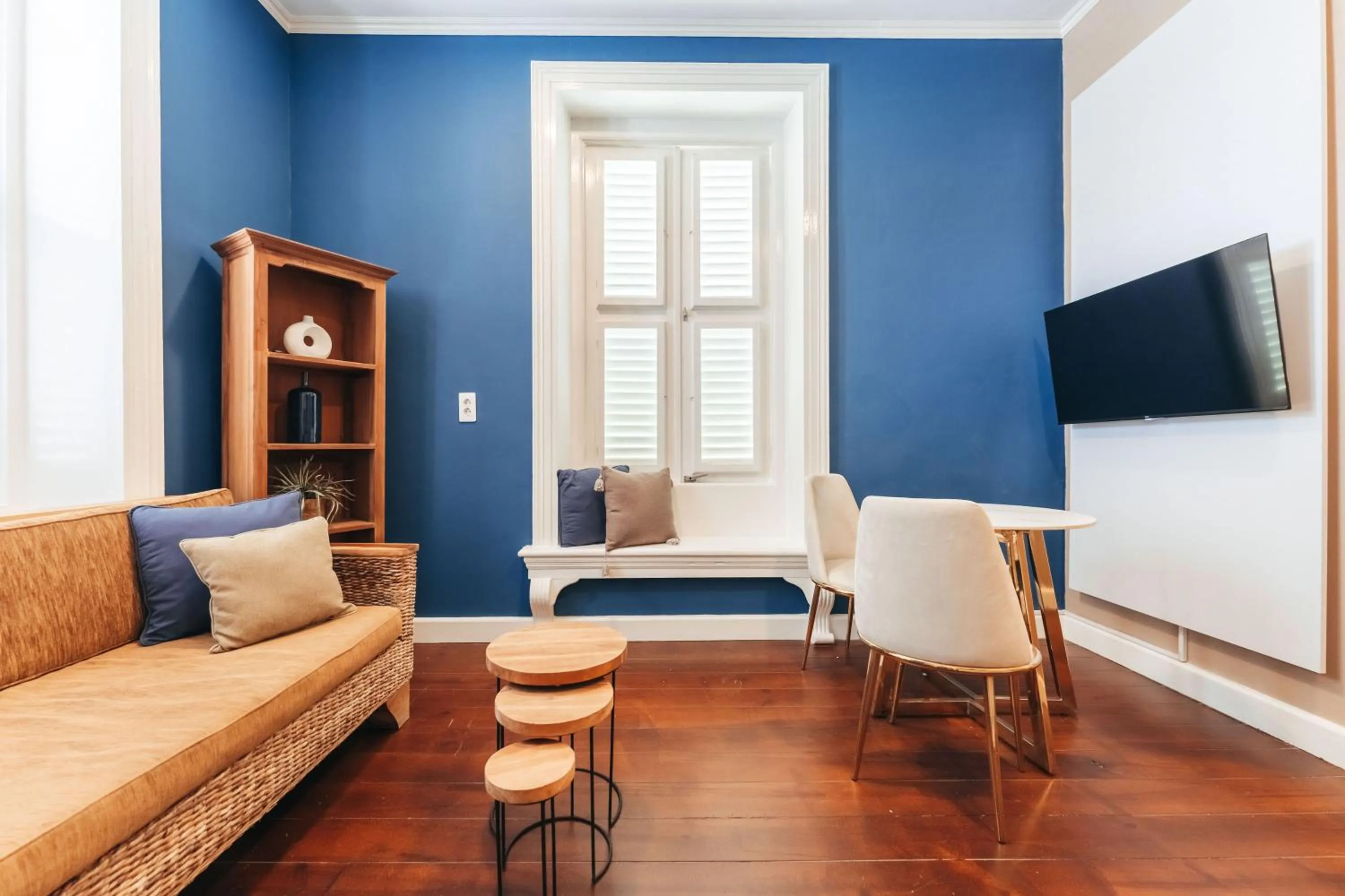 TV and multimedia in Atelier Skalo Boutique Hotel