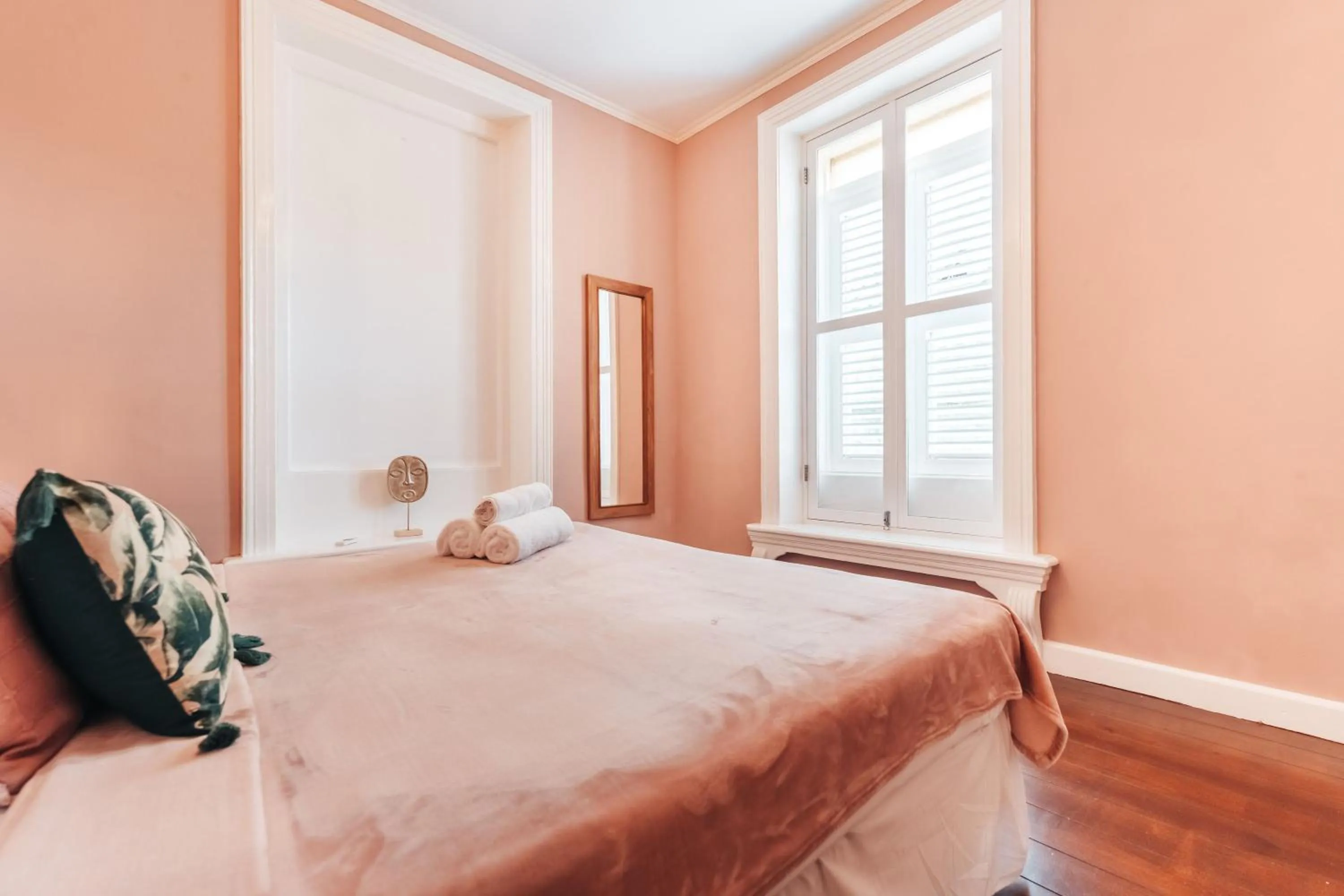 Bed in Atelier Skalo Boutique Hotel