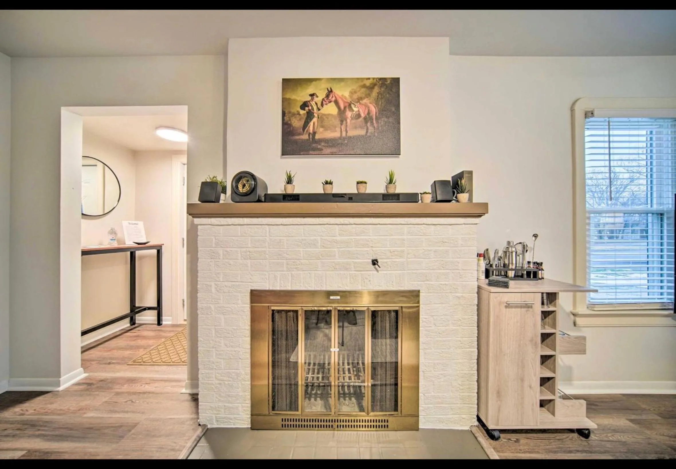 Modern Home • Family Friendly • Grill • Fireplace