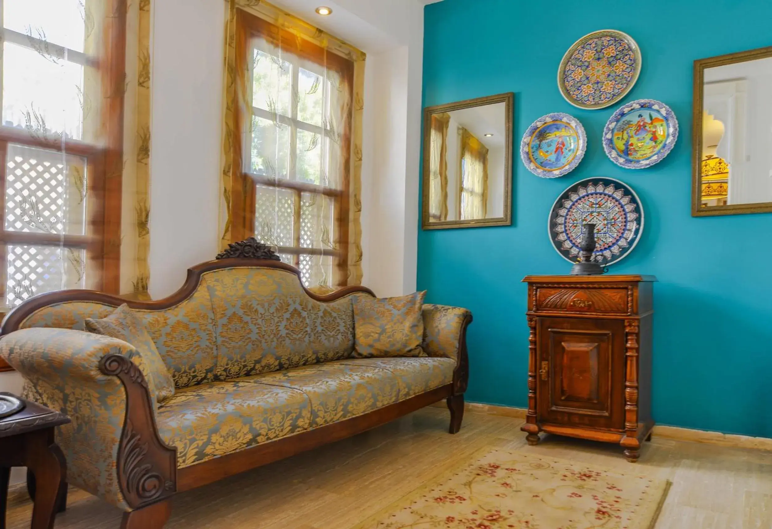 Lounge or bar in Argos Hotel Lounge or bar in Argos Hotel