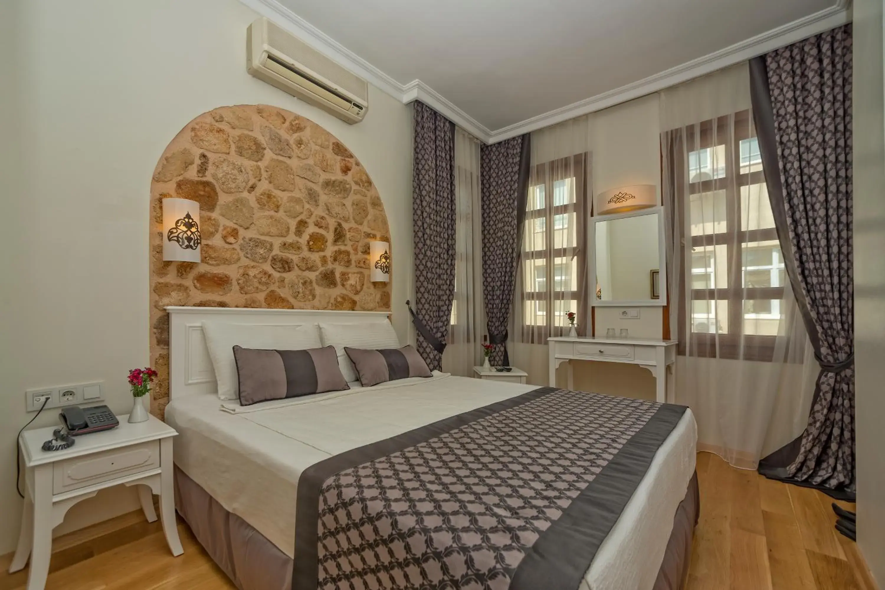 Standard Double Room in Argos Hotel Standard Double Room in Argos Hotel