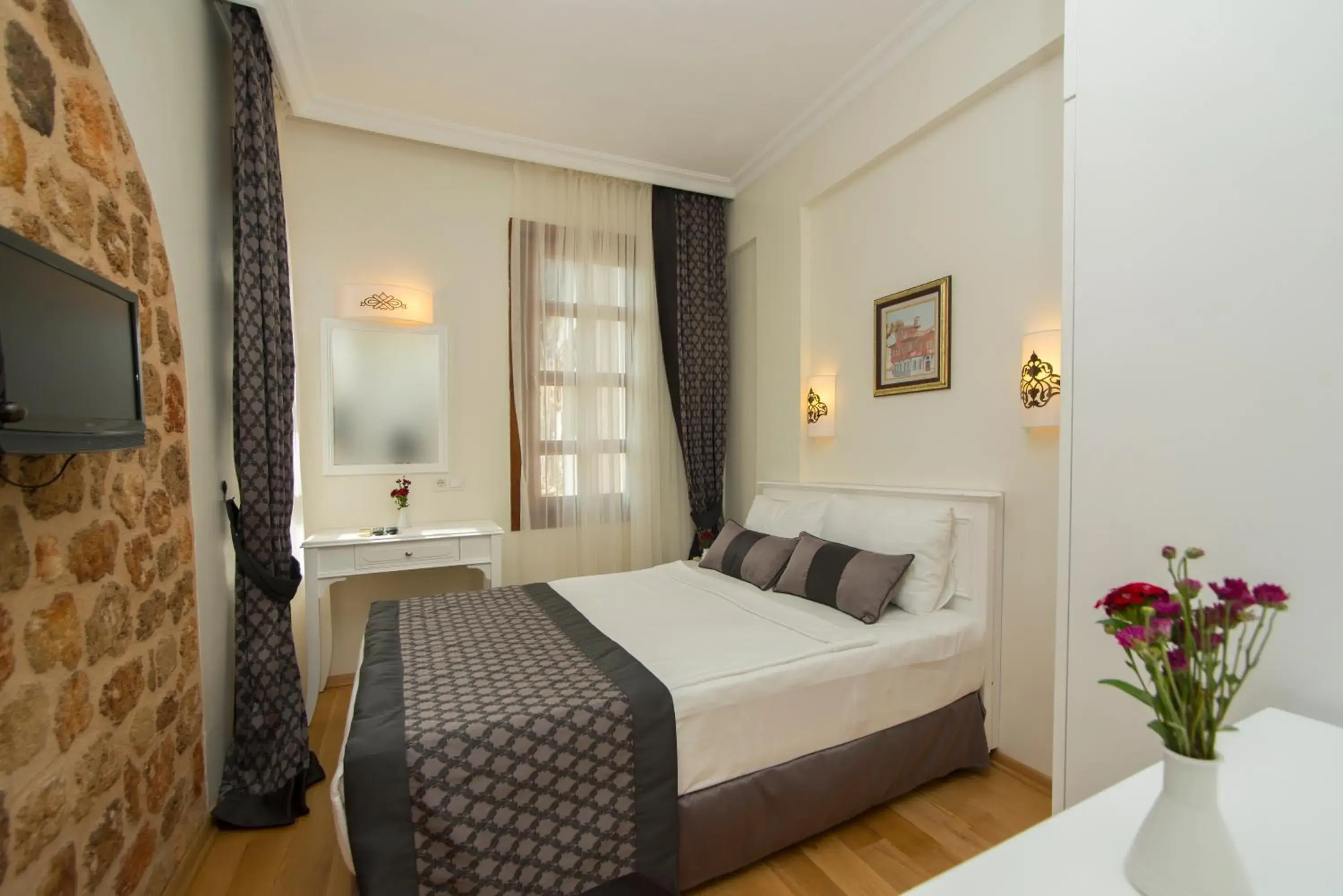 Bed in Argos Hotel Bed in Argos Hotel