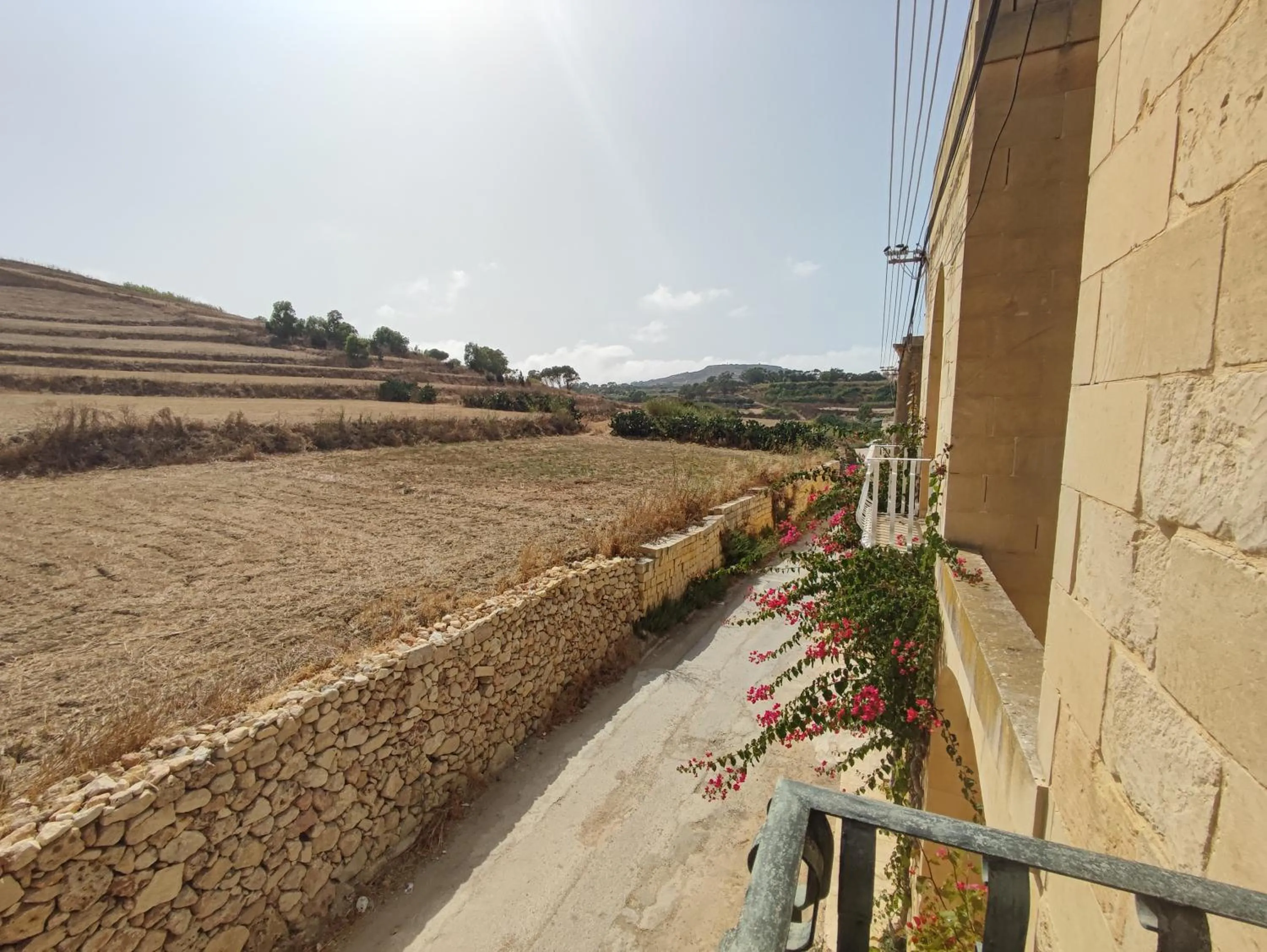 Street view in Razzett Ziffa
