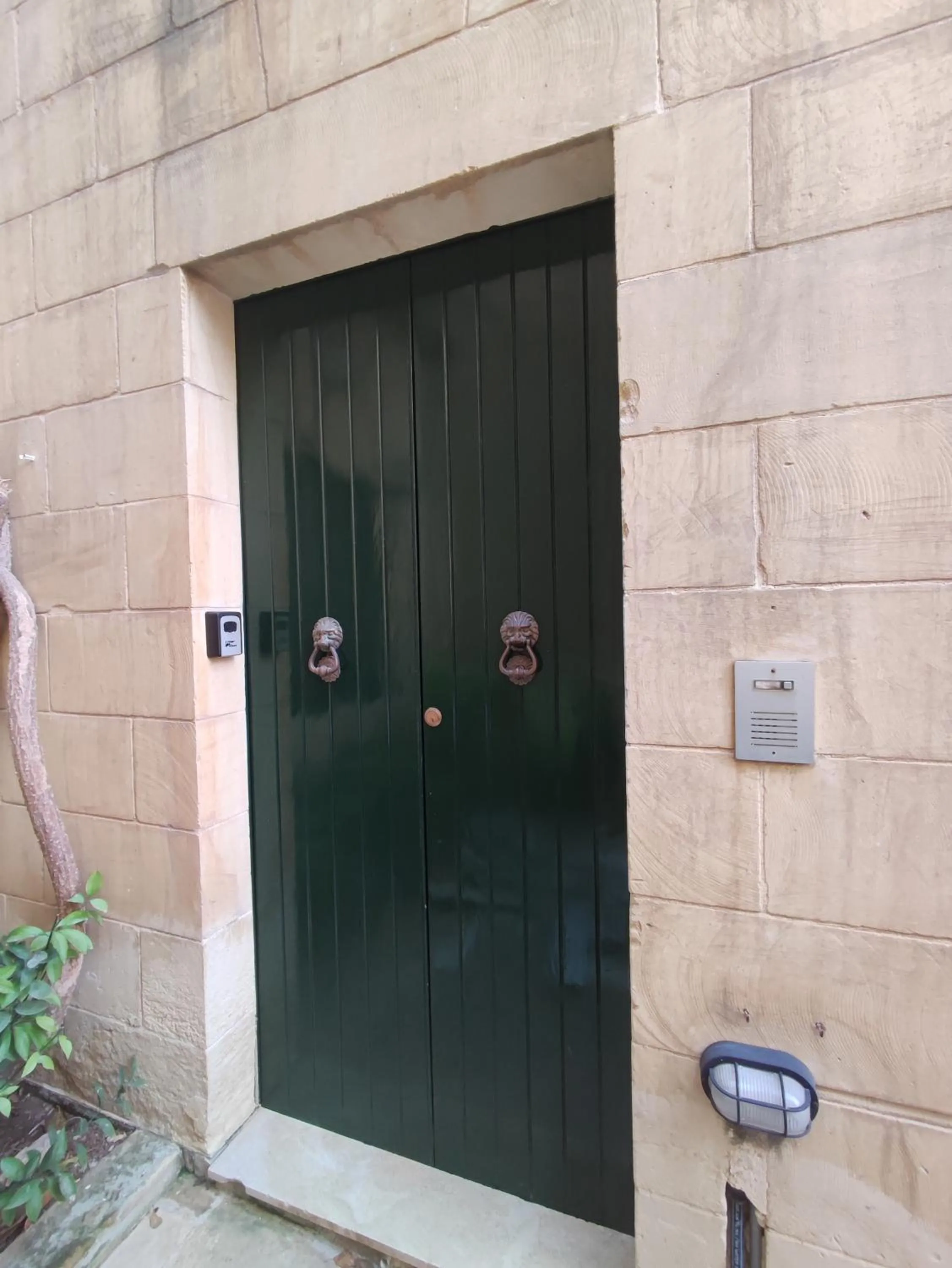 Facade/entrance in Razzett Ziffa