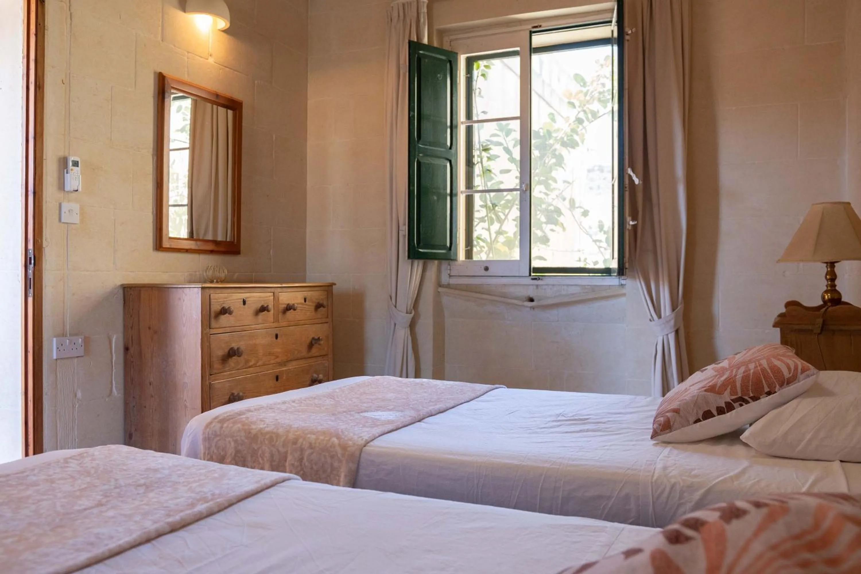 Bed in Razzett Ziffa