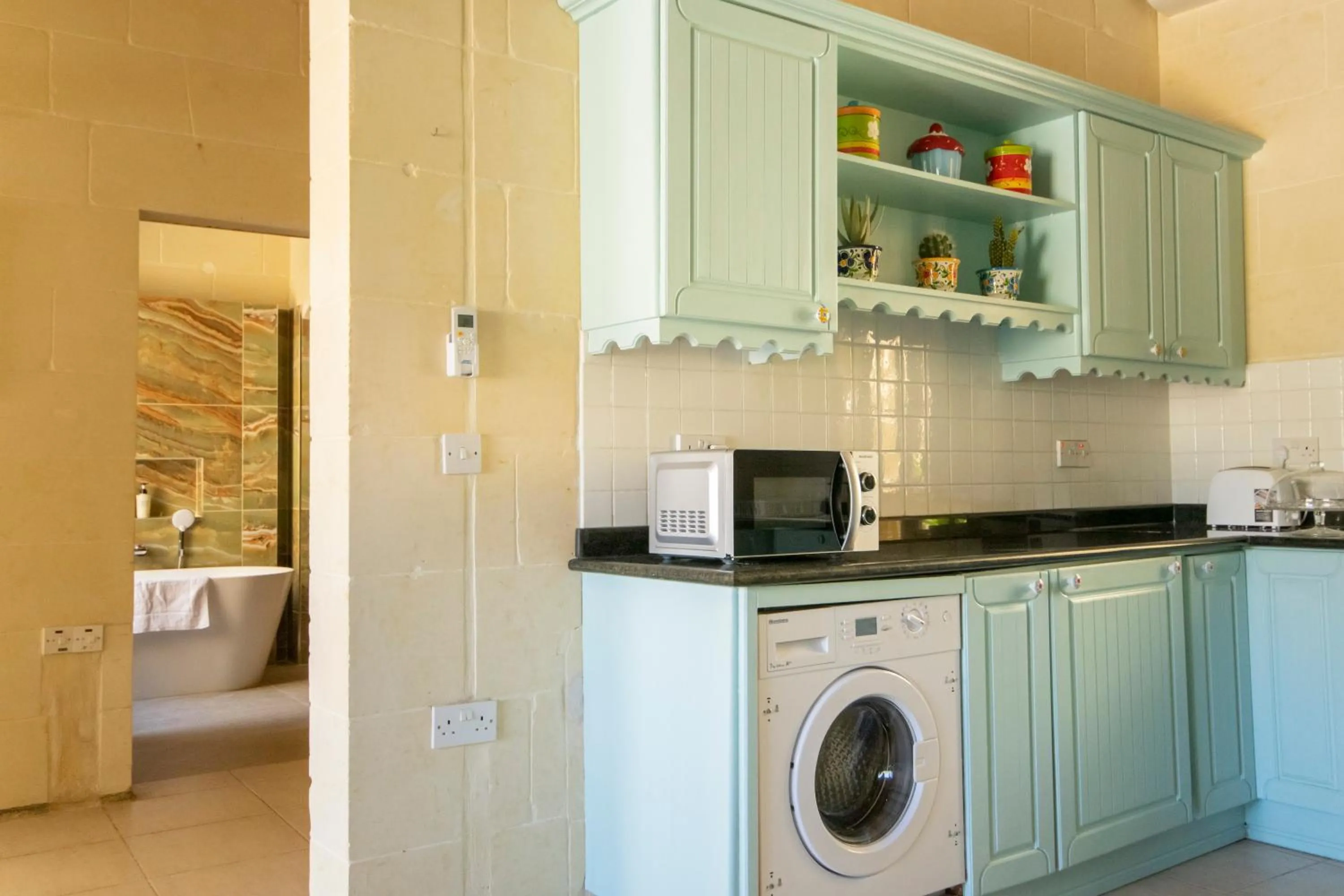 Kitchen or kitchenette in Razzett Ziffa