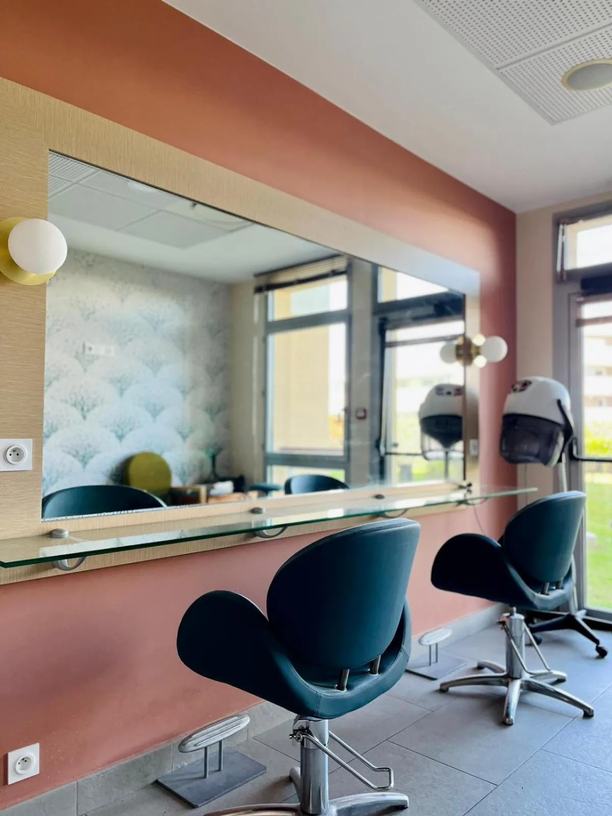 hair dresser in Domitys La Rose des Vents
