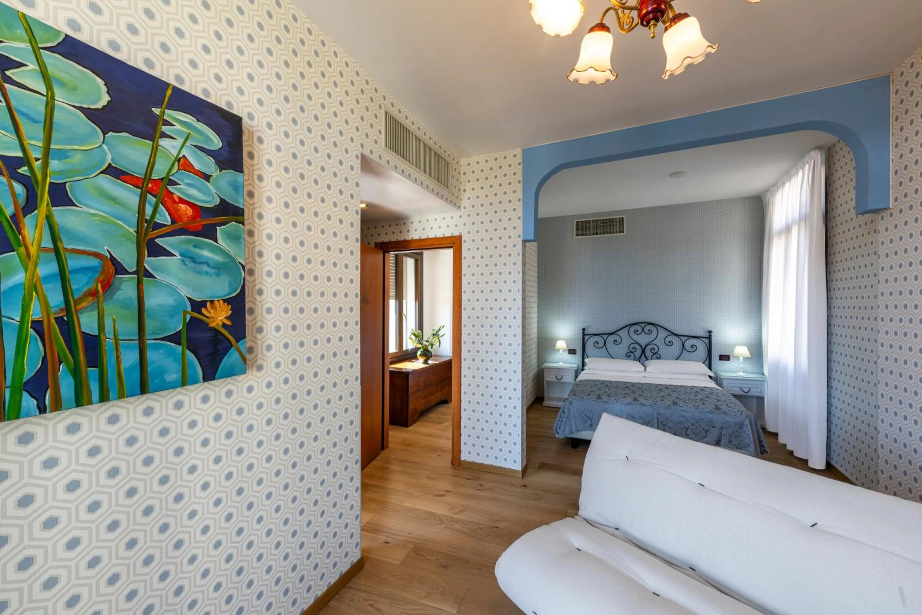 Bed in Hotel Atlanta Augustus