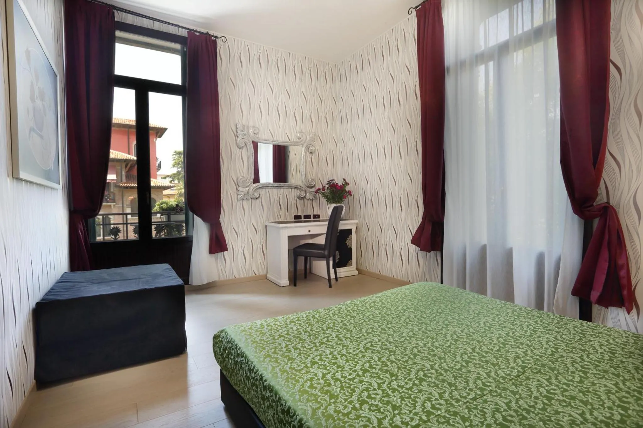 Bed in Hotel Atlanta Augustus