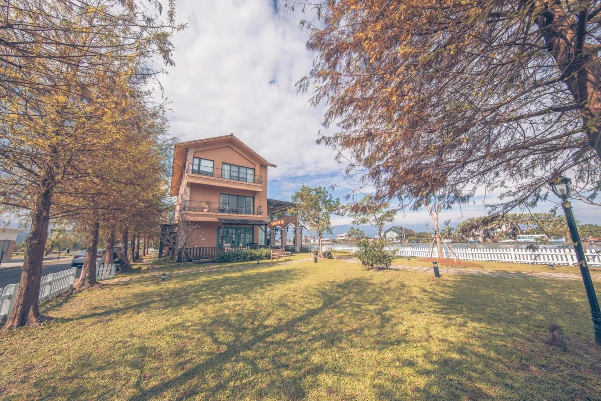 Property building in Sunday Home