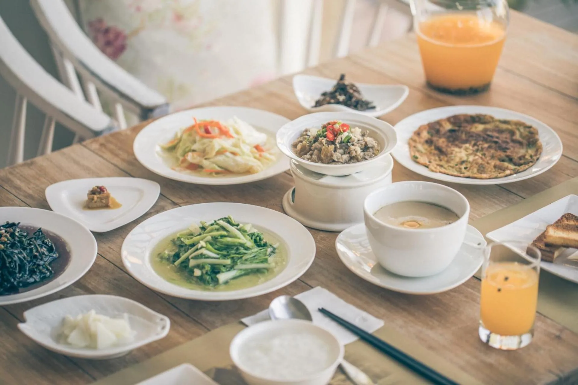 Breakfast in Sunday Home