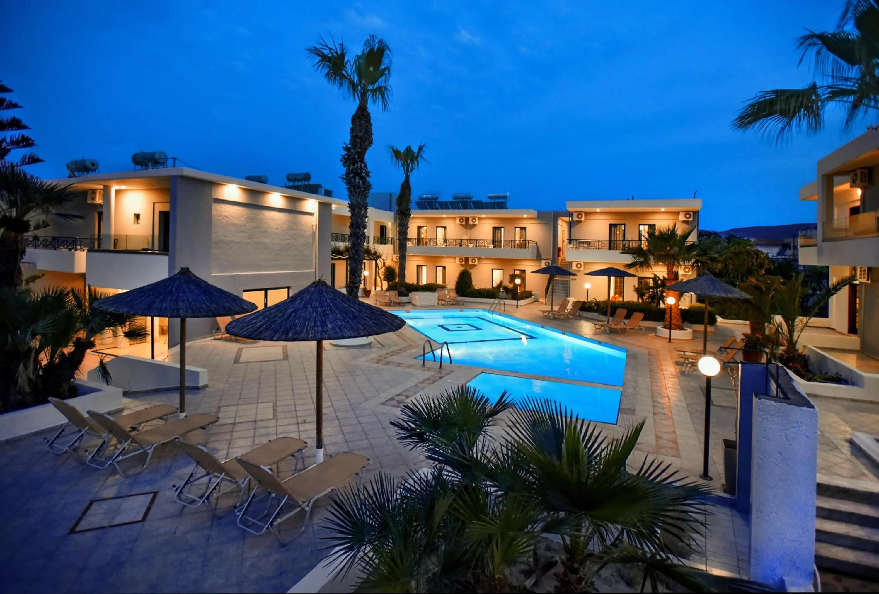 Villa Maria Apts