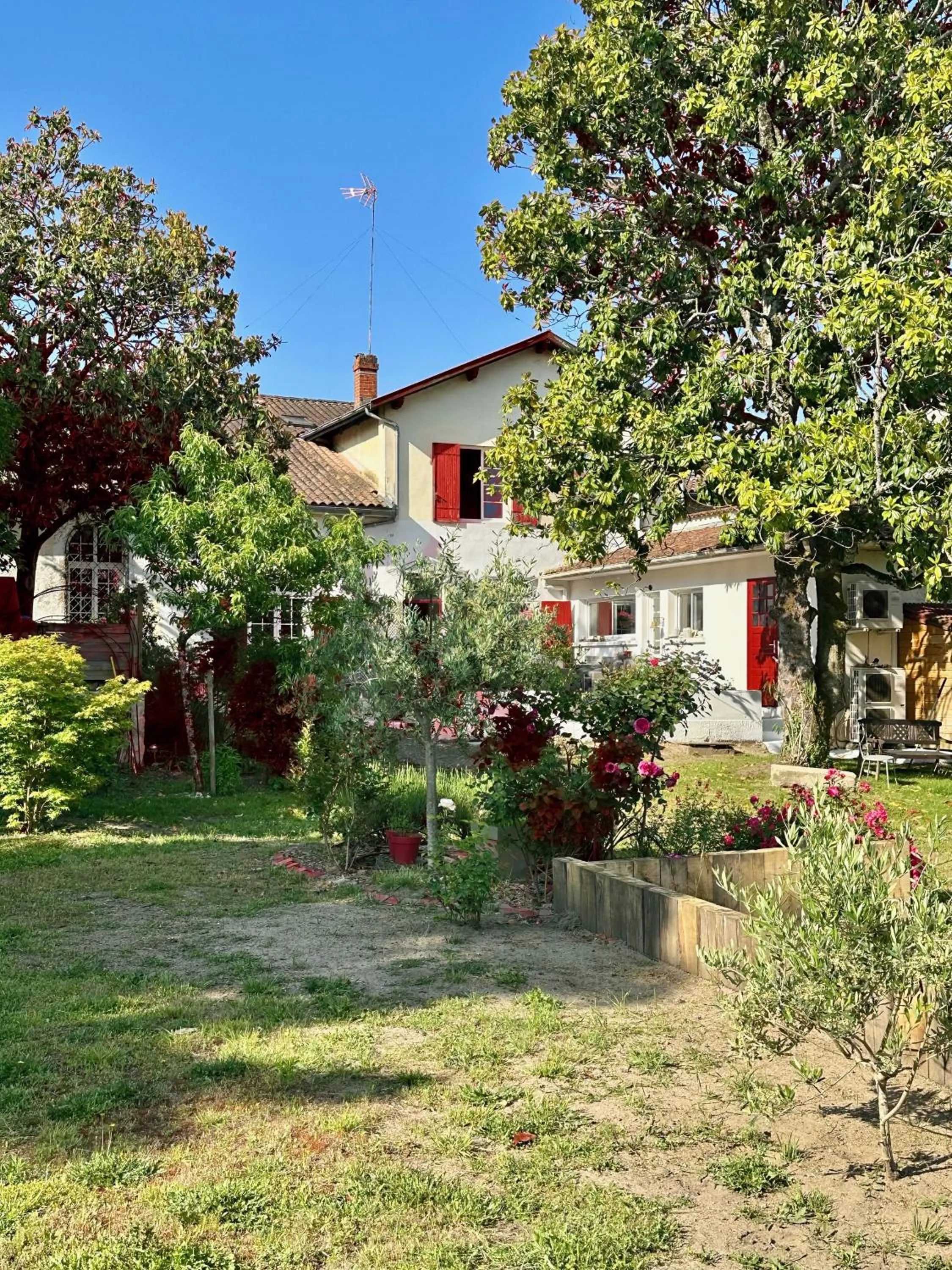 Garden in La Maison Florence