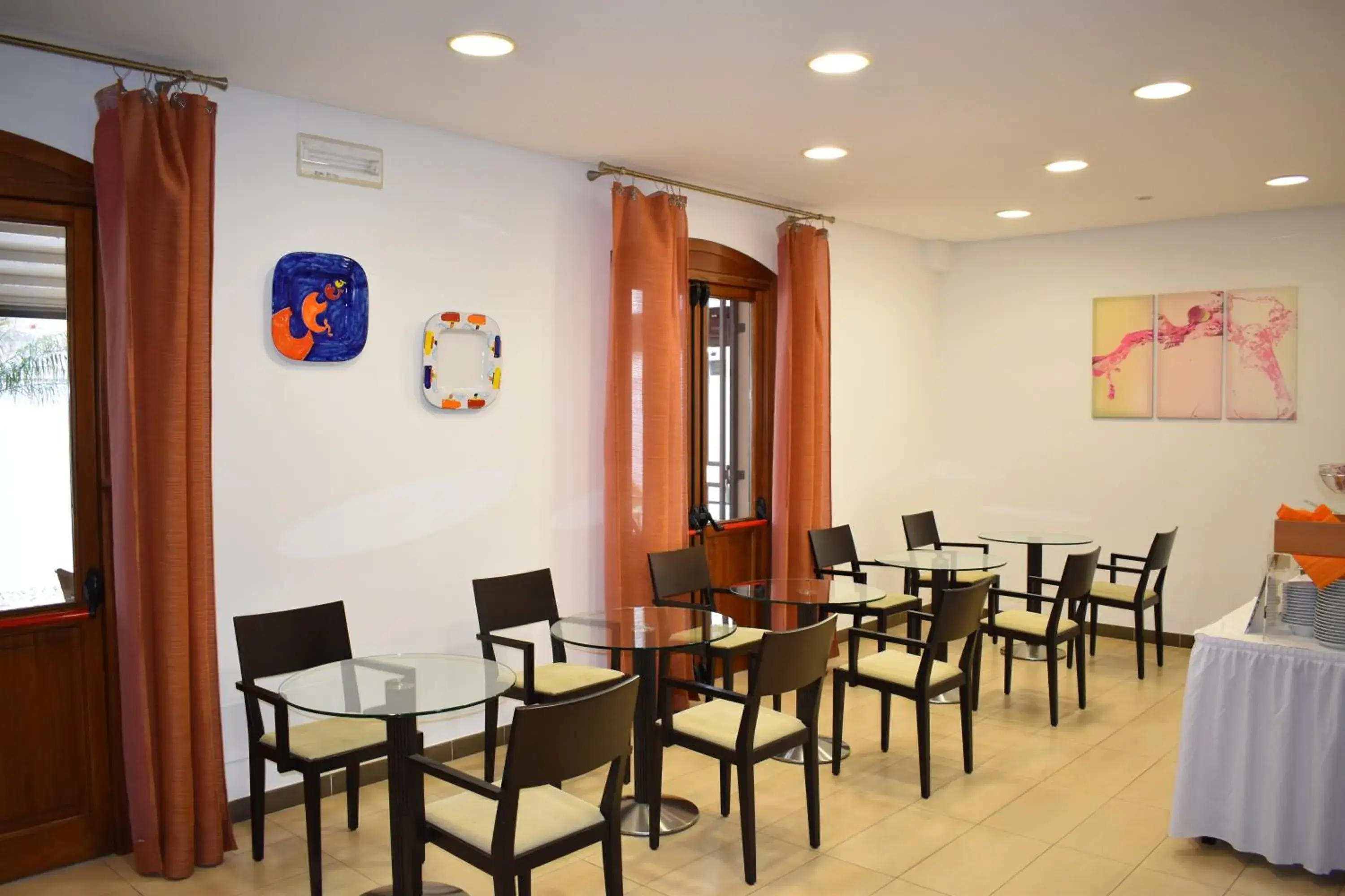 Lounge or bar in Hotel Il Portico Lounge or bar in Hotel Il Portico