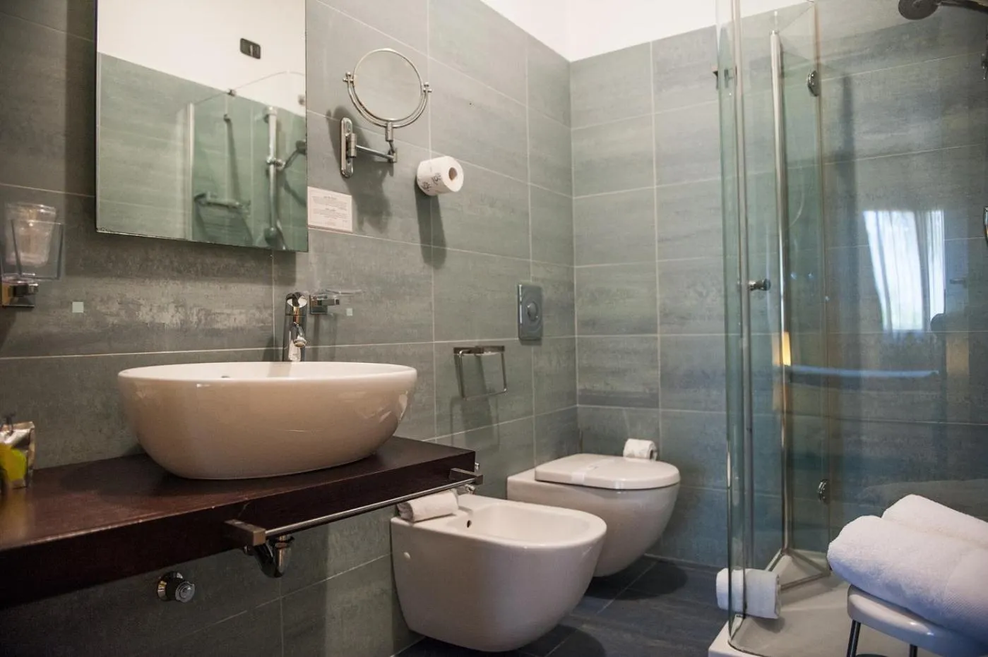 Bathroom in Hotel Il Portico