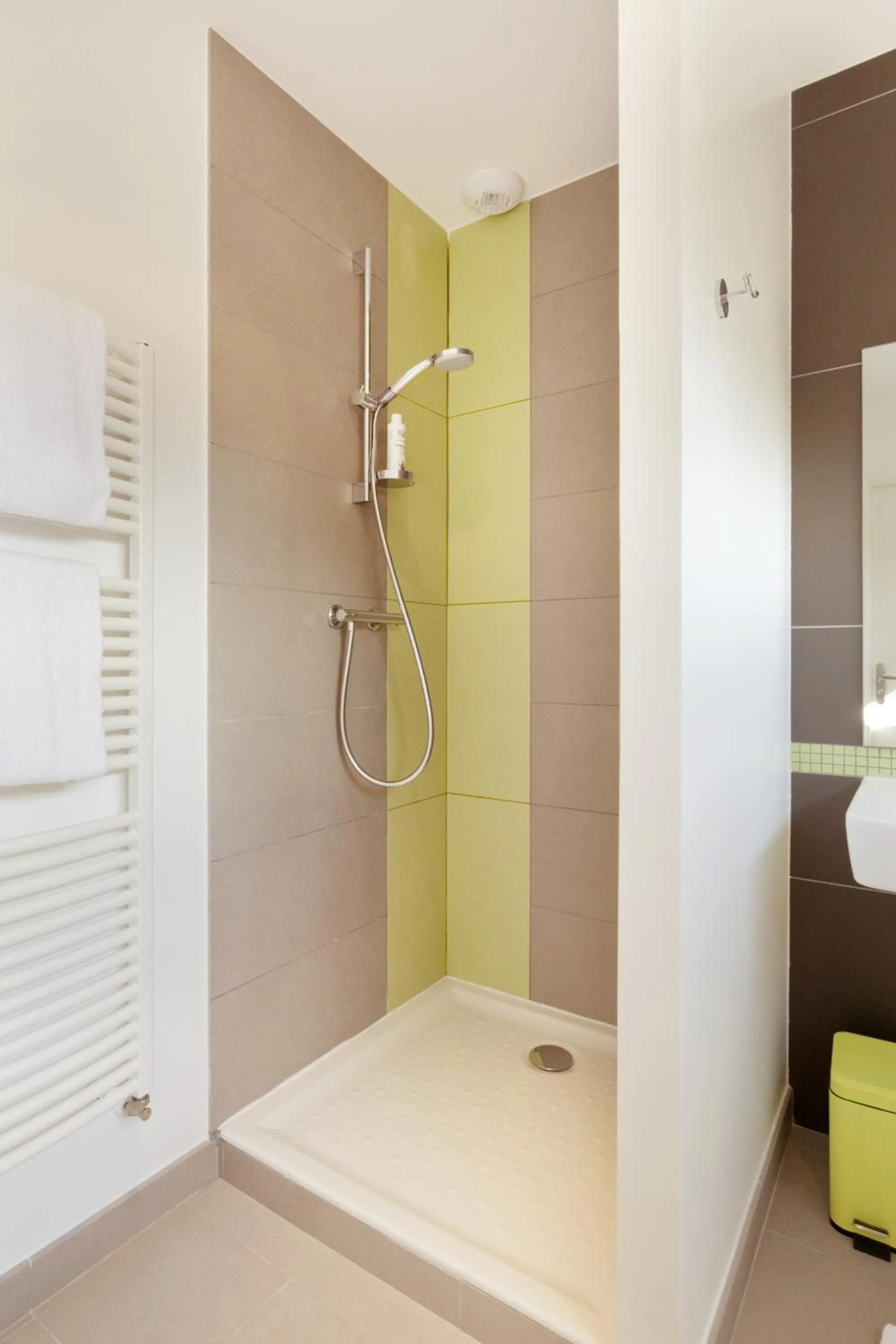 Bathroom in La Maison de Karen Chocolat