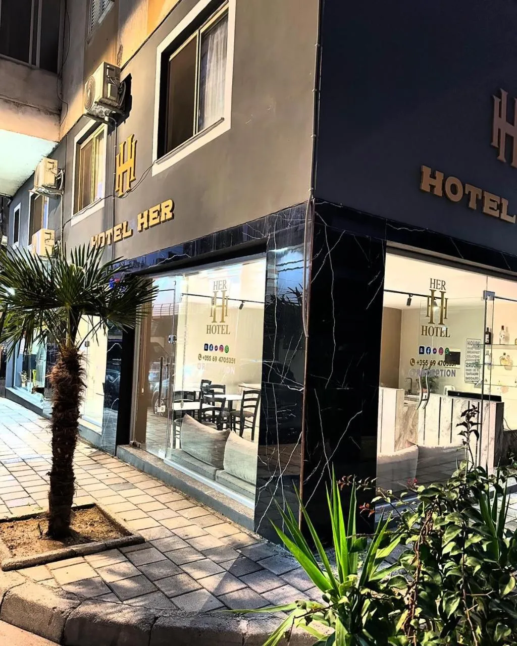 Hotel HER