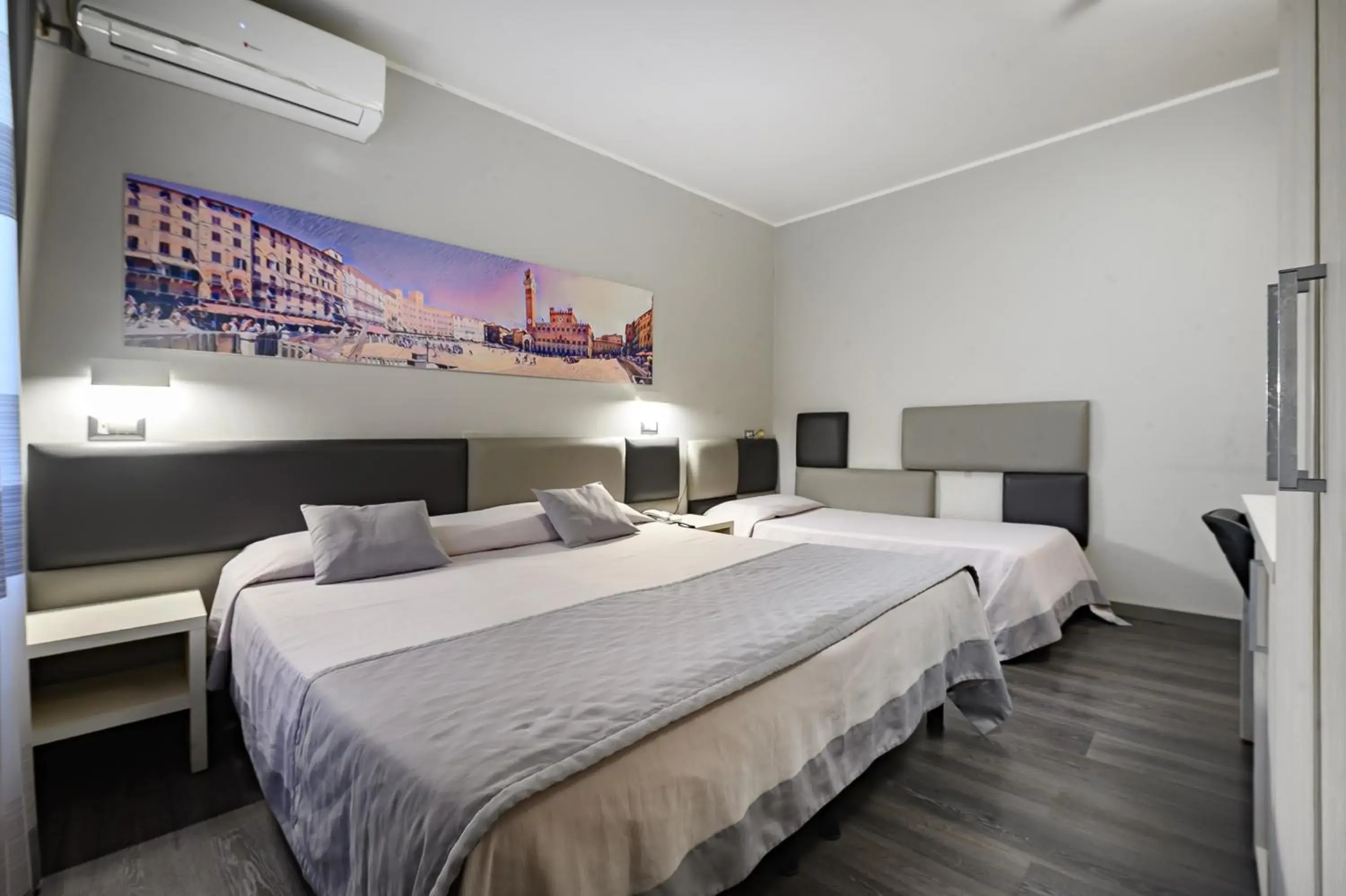 Bed in Hotel Anna Siena Nord Bed in Hotel Anna Siena Nord