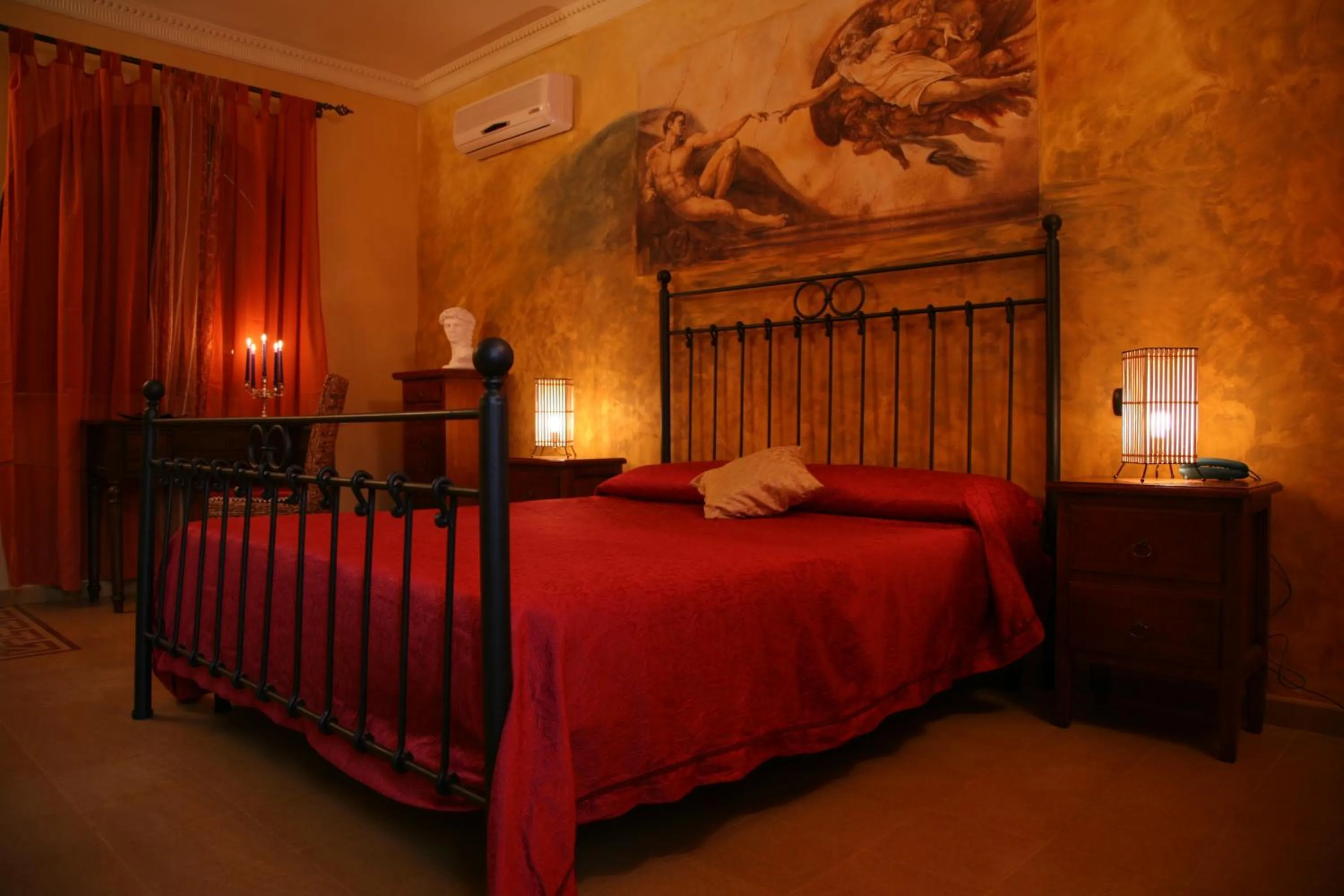 Bedroom, Bed in Hotel Villa Antica Tropea