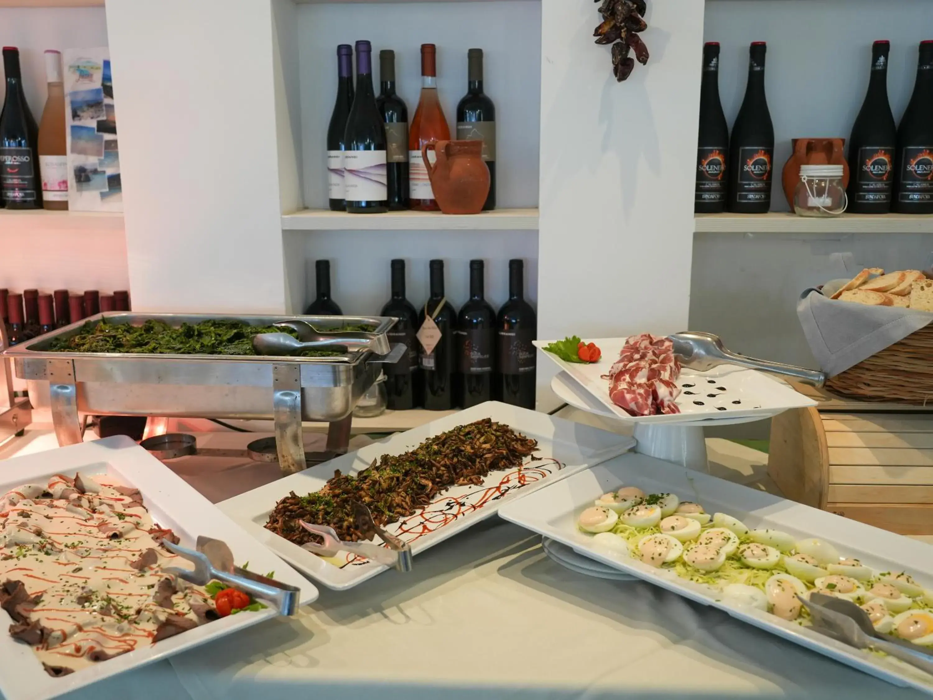 Restaurant/places to eat in Hotel MARINELLA parking wi-fi spiaggia attrezzata Restaurant/places to eat in Hotel MARINELLA parking wi-fi spiaggia attrezzata