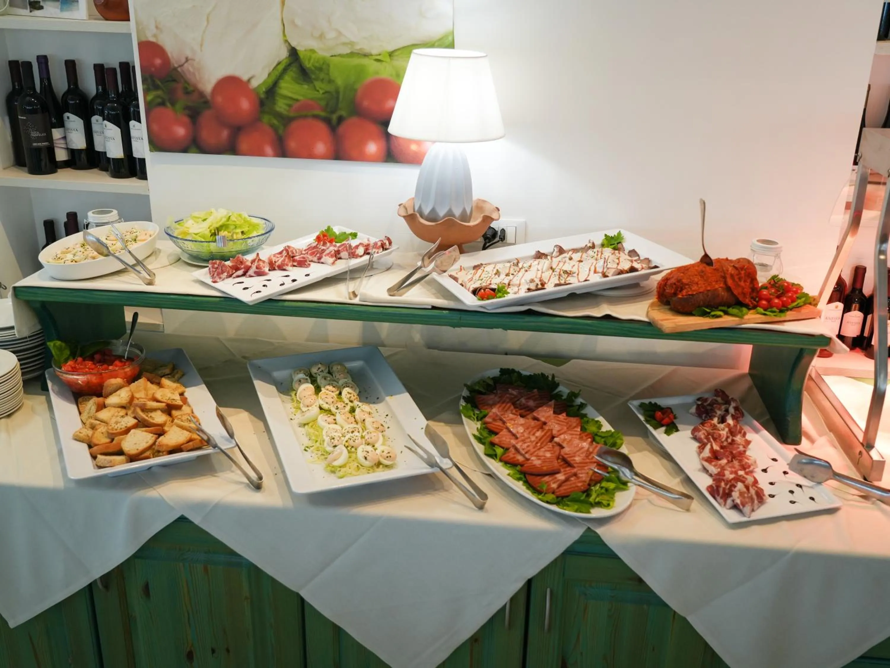 Restaurant/places to eat in Hotel MARINELLA parking wi-fi spiaggia attrezzata