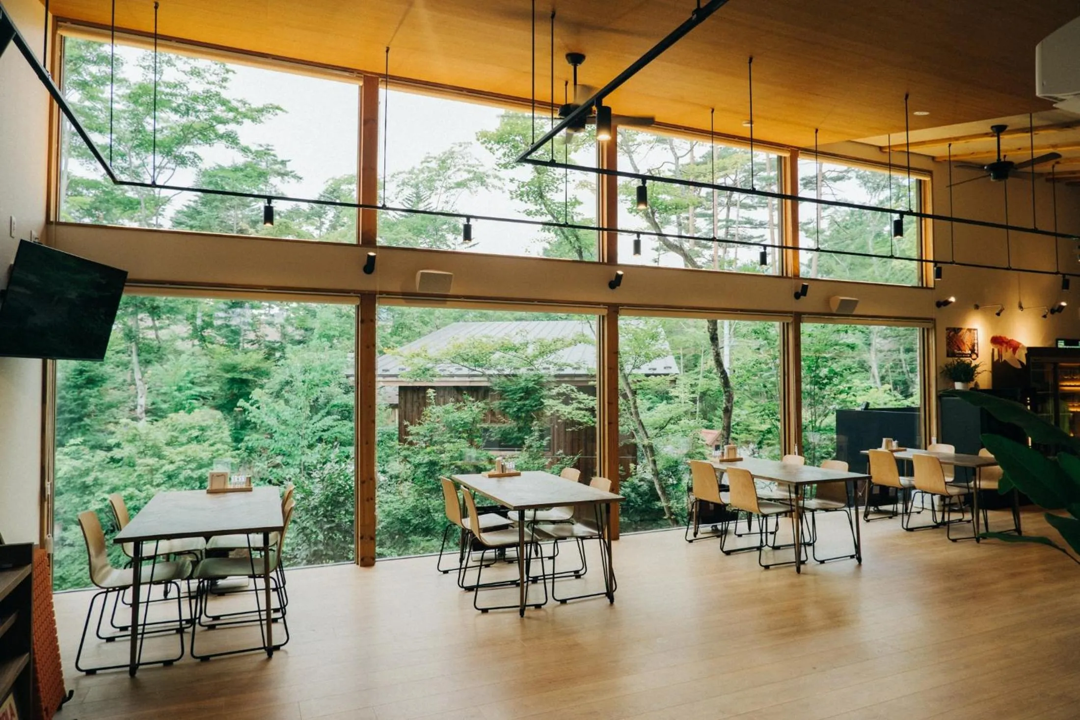 Restaurant/places to eat in Karuizawa Forest Seasons Villa