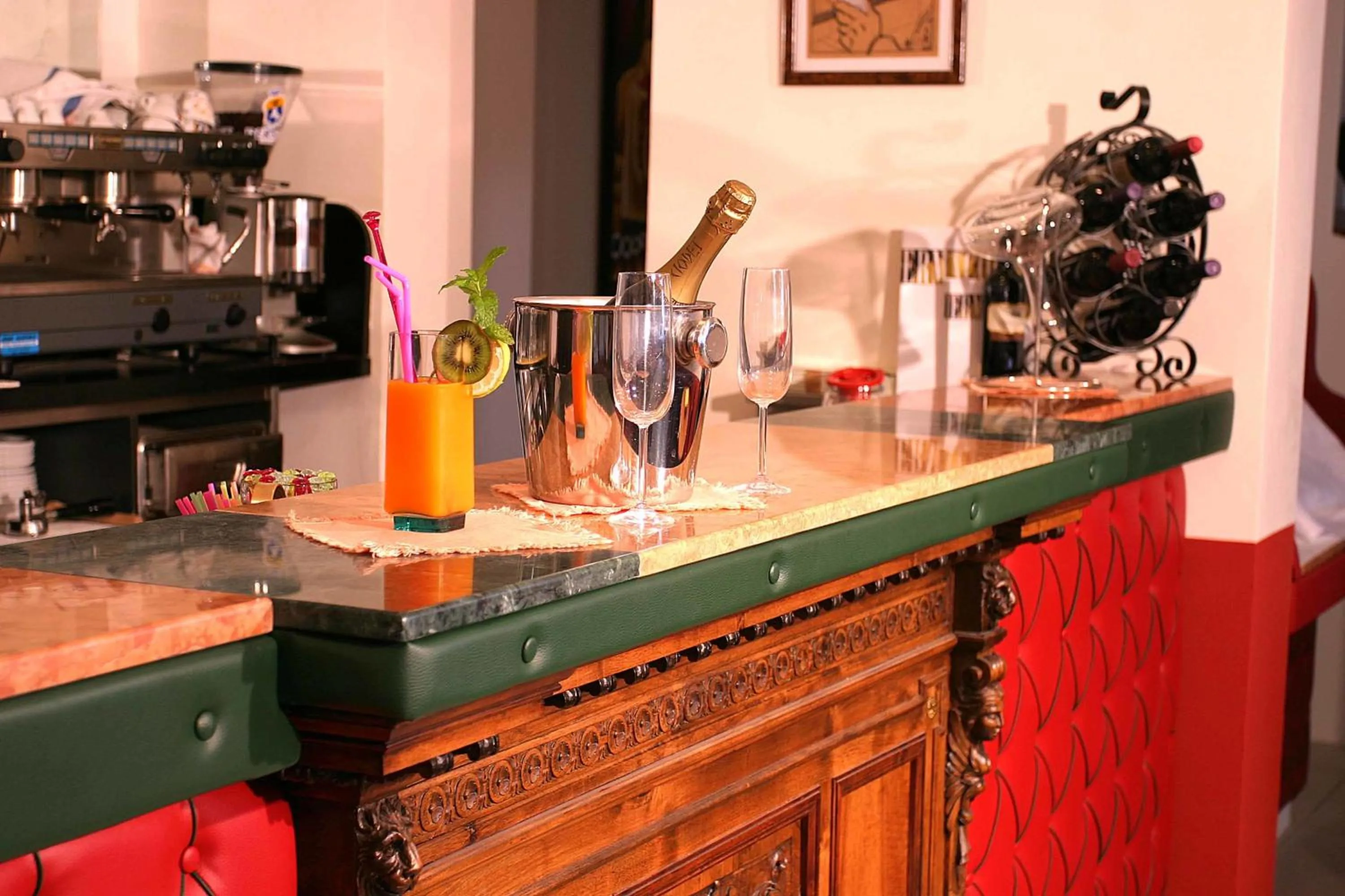 Lounge or bar in Villa Romana