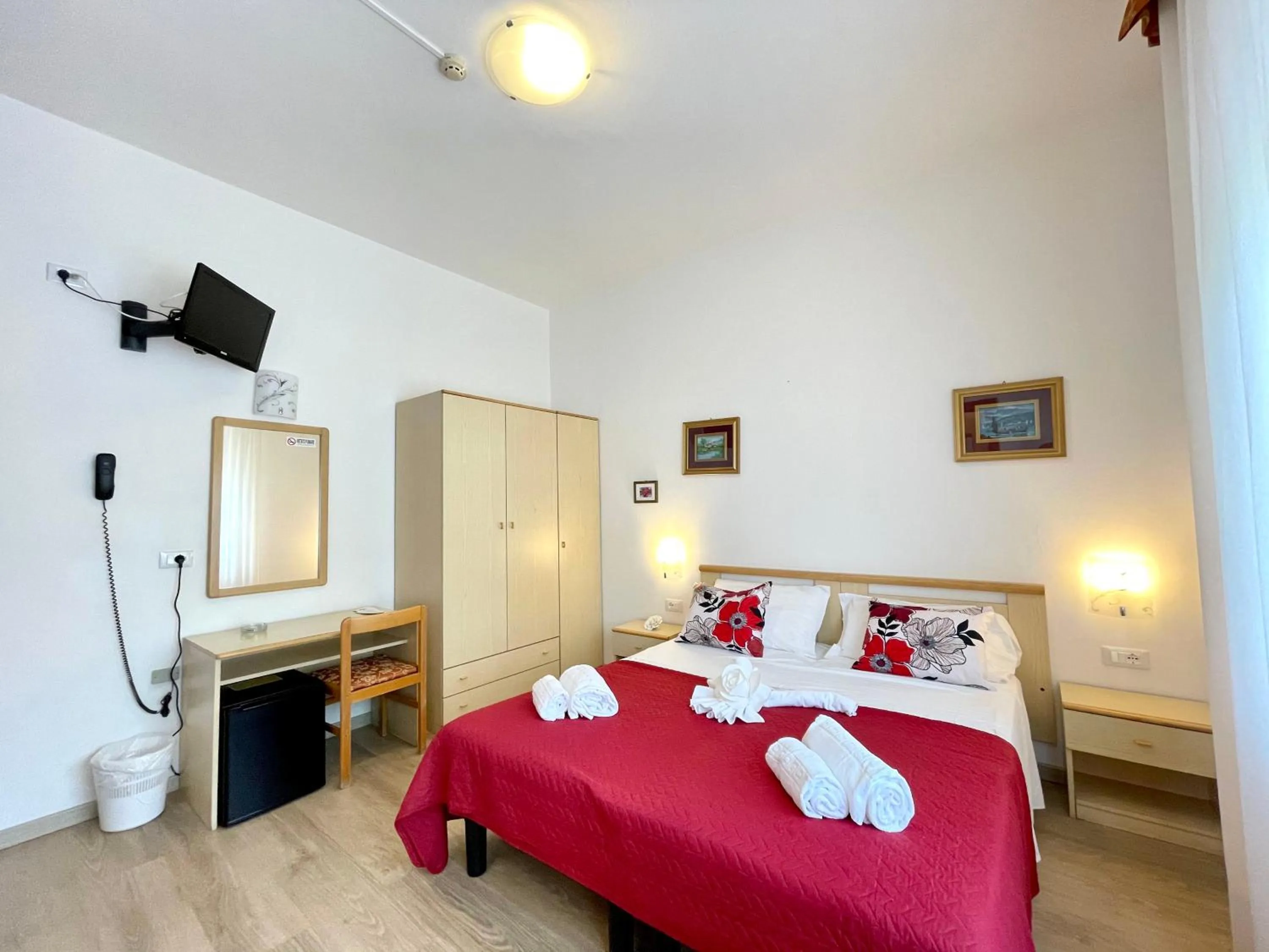 Bed in Hotel Trovatore