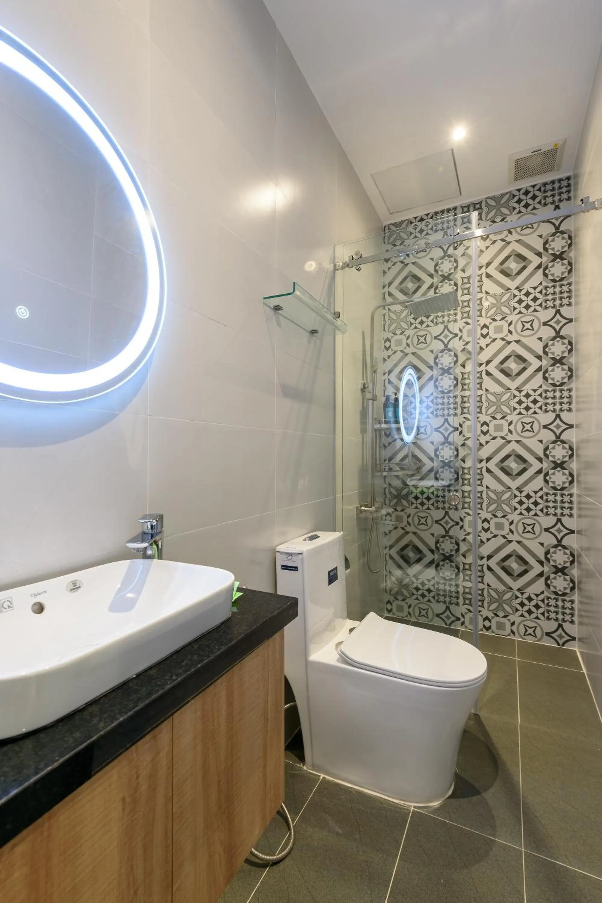 Bathroom in Cozrum Homes - June Corner