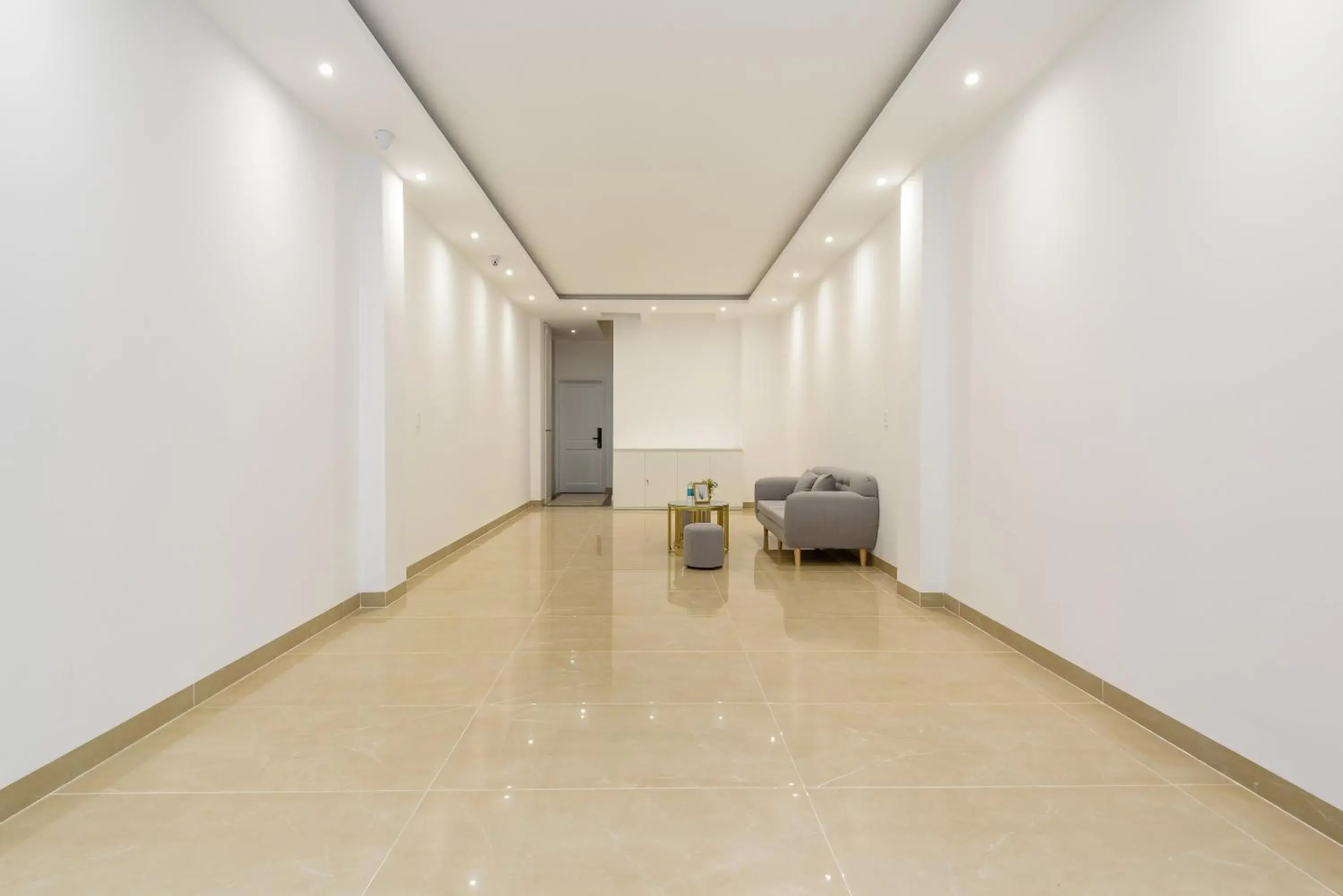 Lobby or reception in Cozrum Homes - June Corner Lobby or reception in Cozrum Homes - June Corner