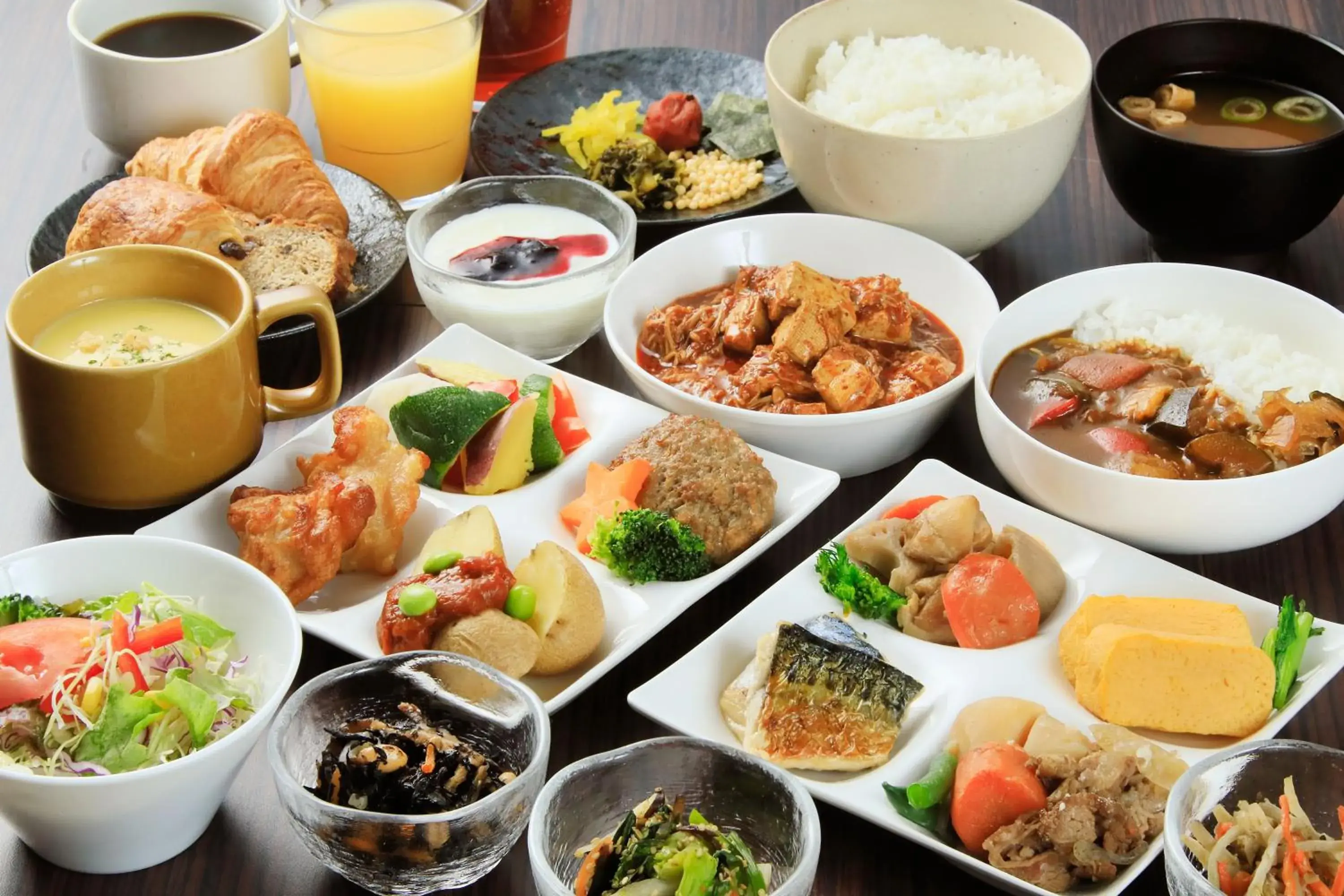 Breakfast in Via Inn Akihabara Breakfast in Via Inn Akihabara
