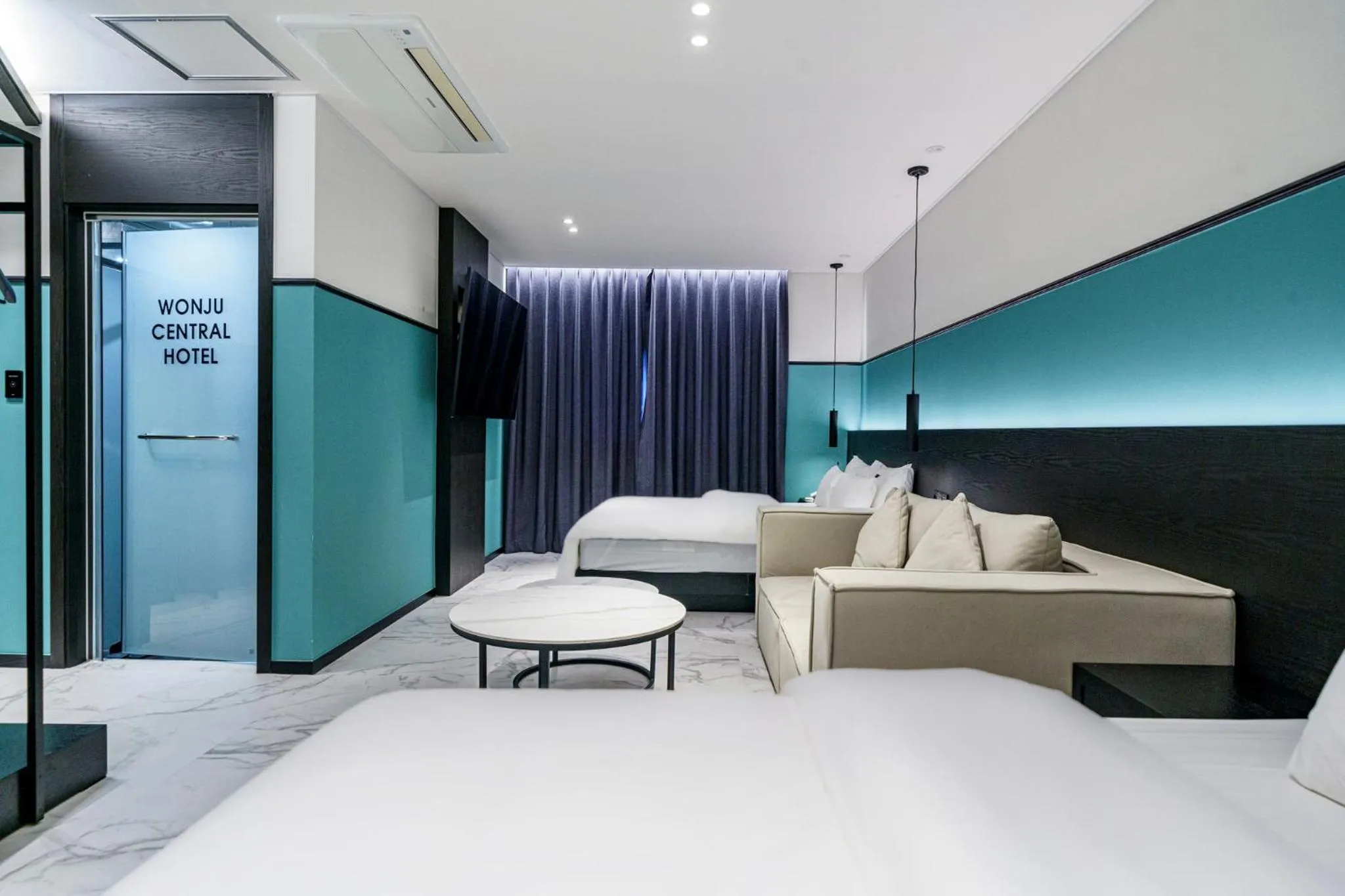 Bed in Wonju Central Hotel