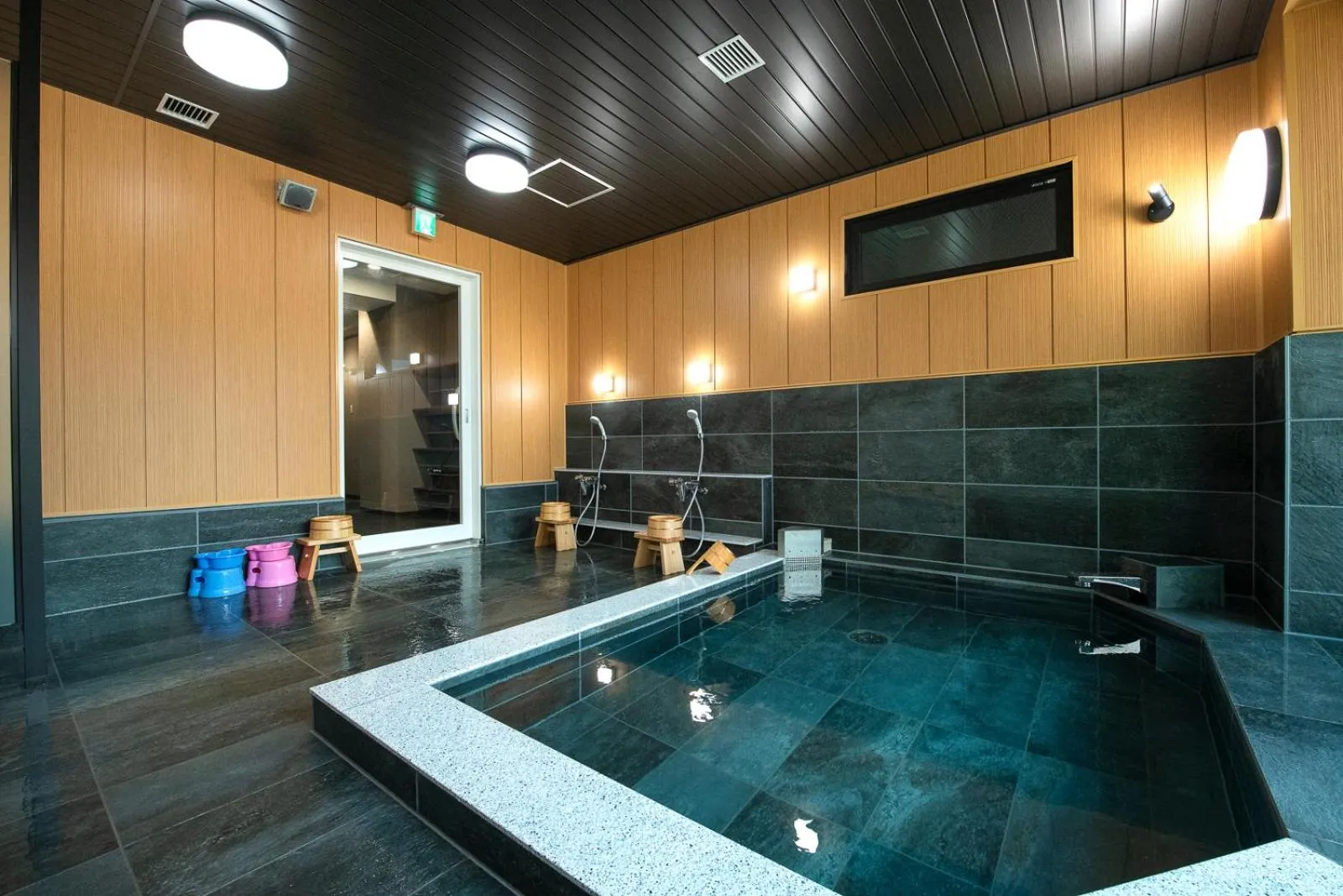 Public Bath in ENT TERRACE Asakusa