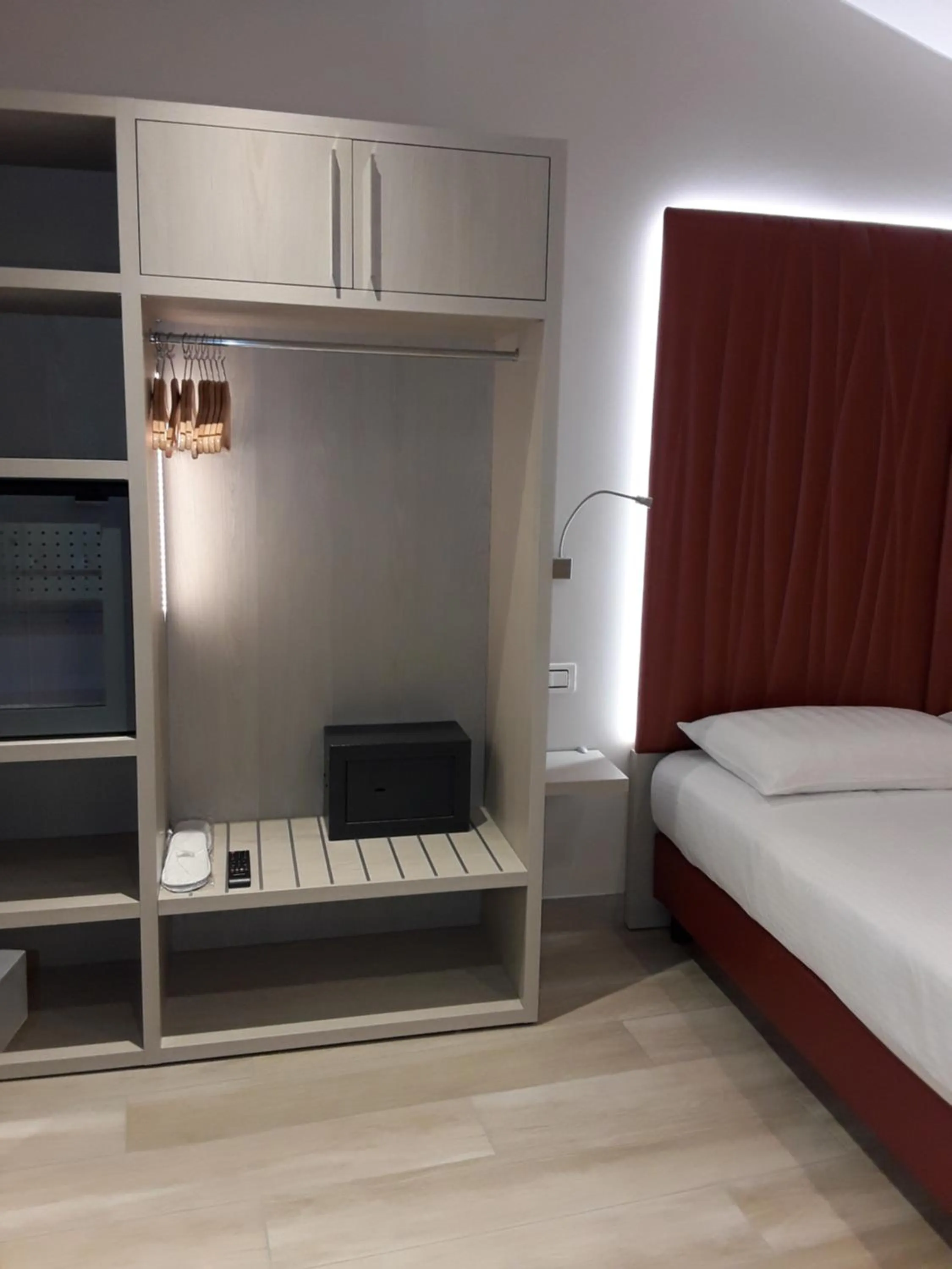 Bed in Hotel Danieli La Castellana lago di Garda