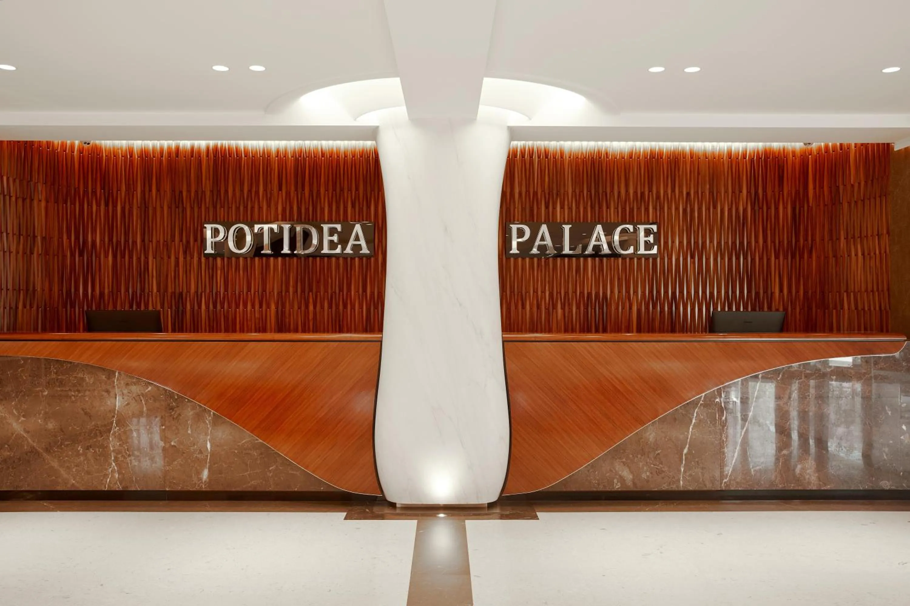 Lobby or reception in Potidea Palace Hotel