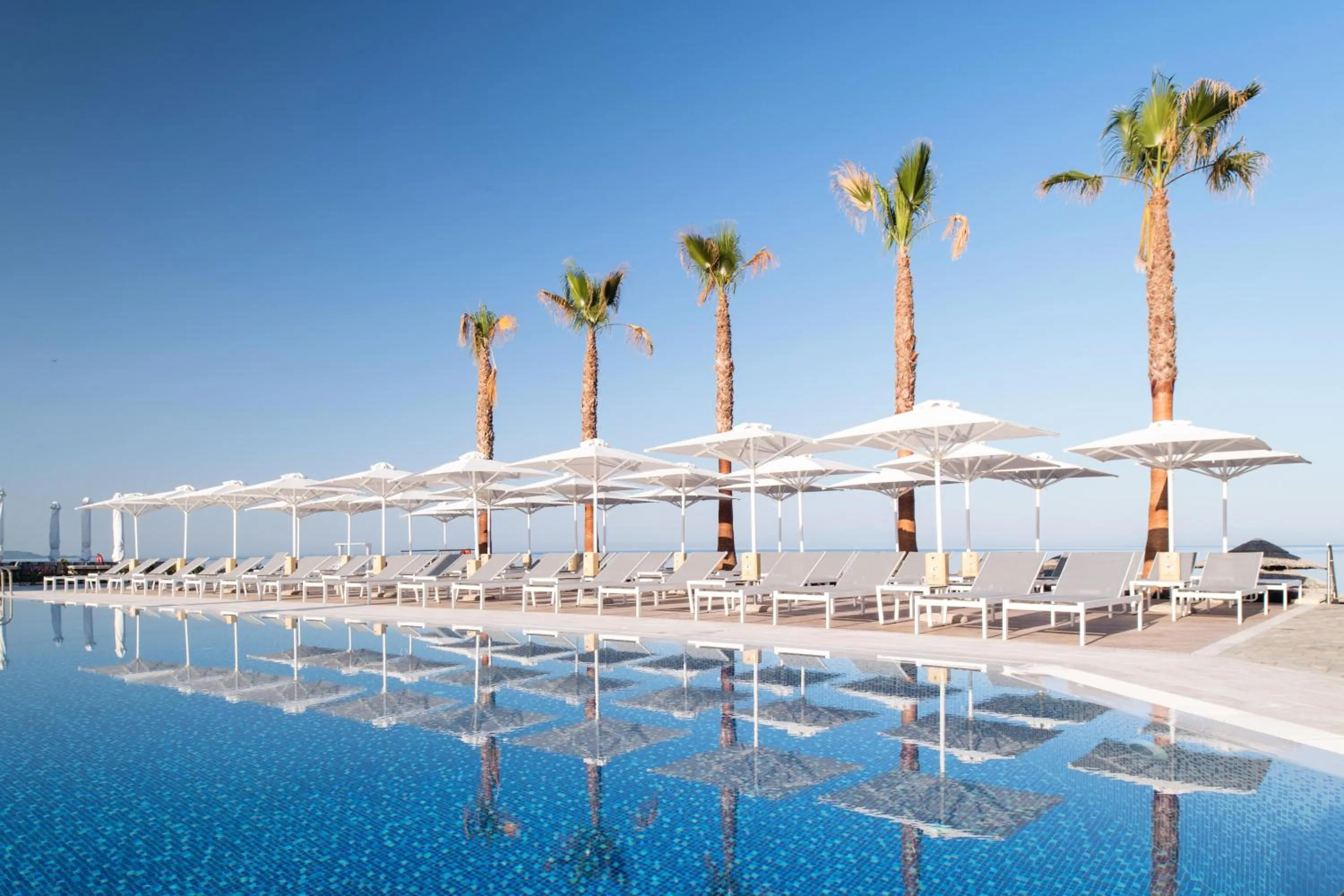 Swimming pool in Potidea Palace Hotel