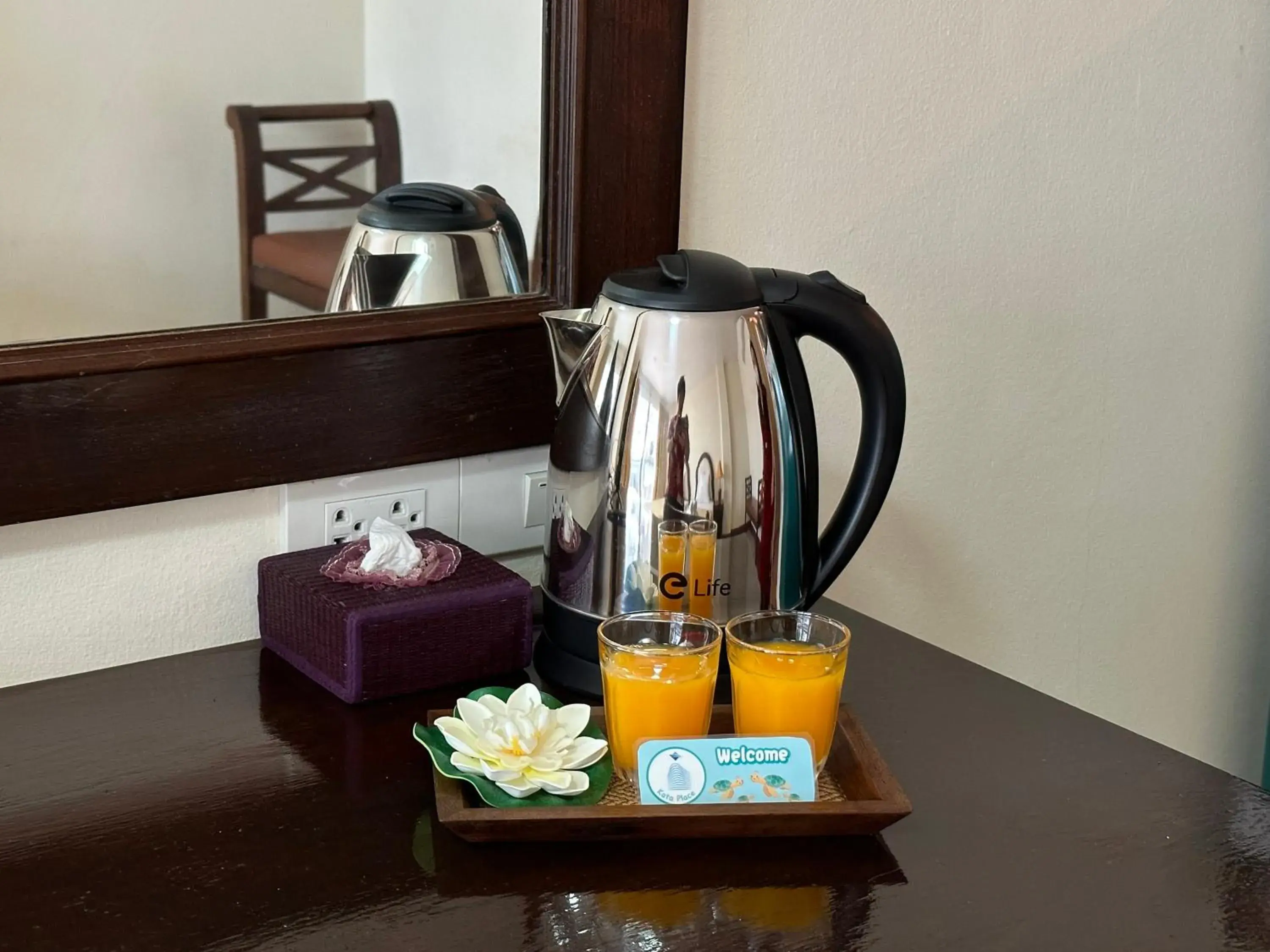 Food and drinks in Kata Place Hotel Food and drinks in Kata Place Hotel